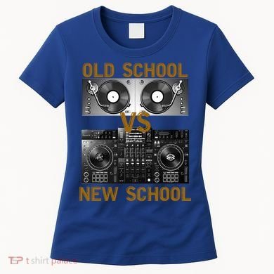 Music Djs Old School Vs New School Turntable Dj Equipt Cute Gift Women's T-Shirt