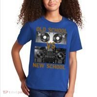Music Djs Old School Vs New School Turntable Dj Equipt Cute Gift Kids T-Shirt thumb 2