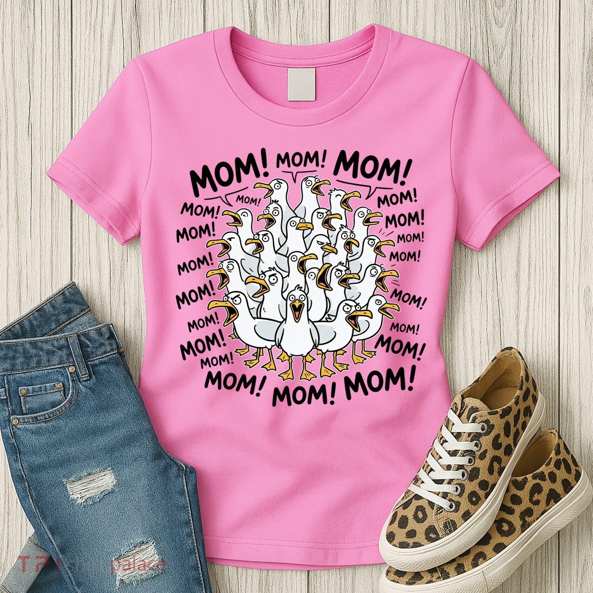 Mother's Day Seagulls Screaming Mom  Women's T-Shirt