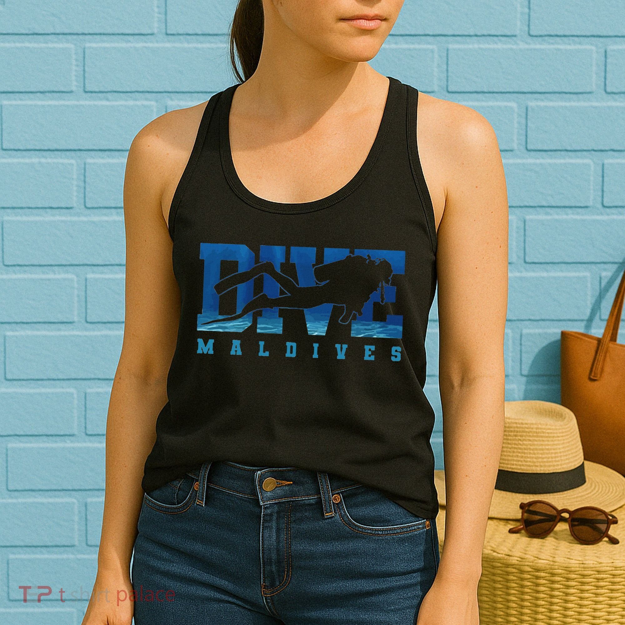 Maldives Diver Souvenir Gift Women's Tank Top