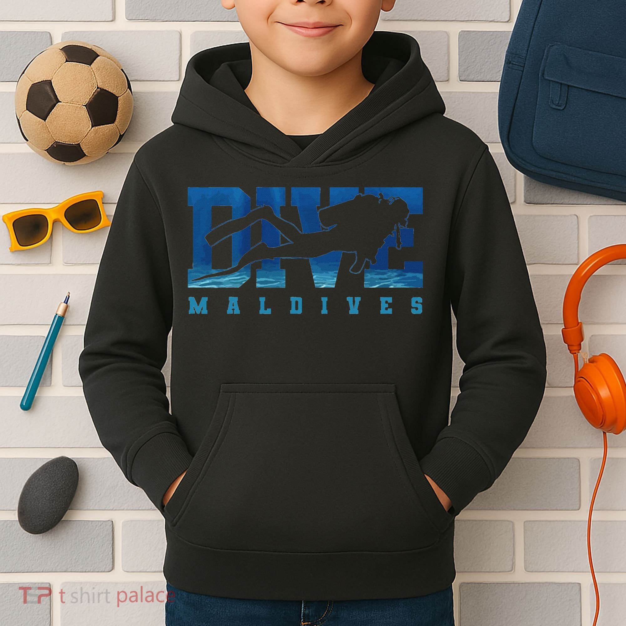 Maldives Diver Souvenir Gift Kids Hoodie