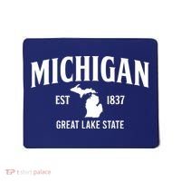 Michigan Est 1837 Great Lake State MI Pride USA Mousepad thumb 0
