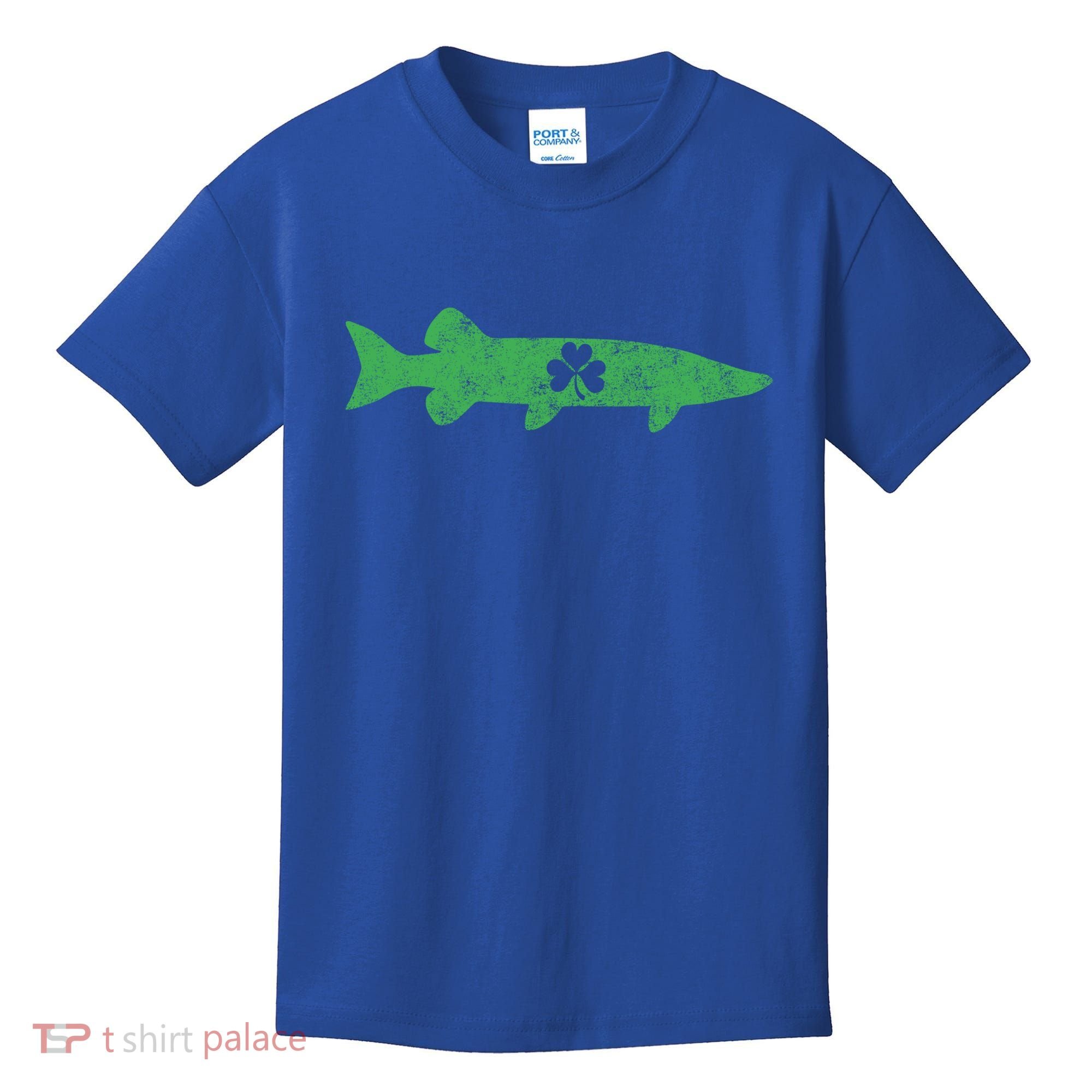 Musky Fishing Gift St Patrick's Day Irish Fisher Great Gift Kids T-Shirt