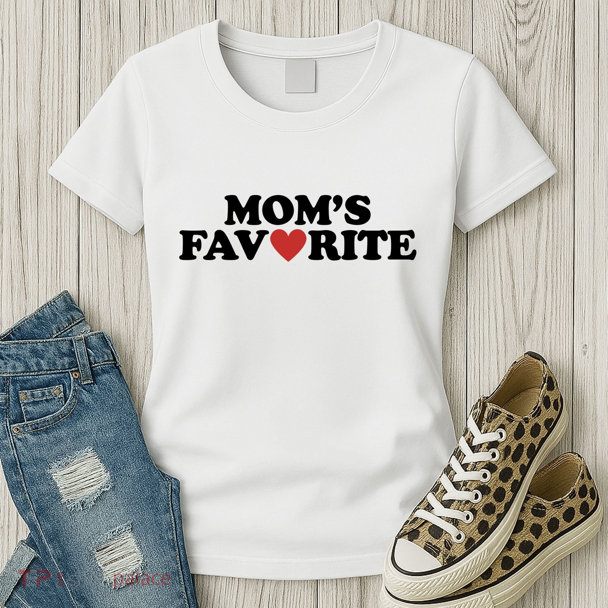 Moms Favorite Red Heart Cute Gift Women's T-Shirt