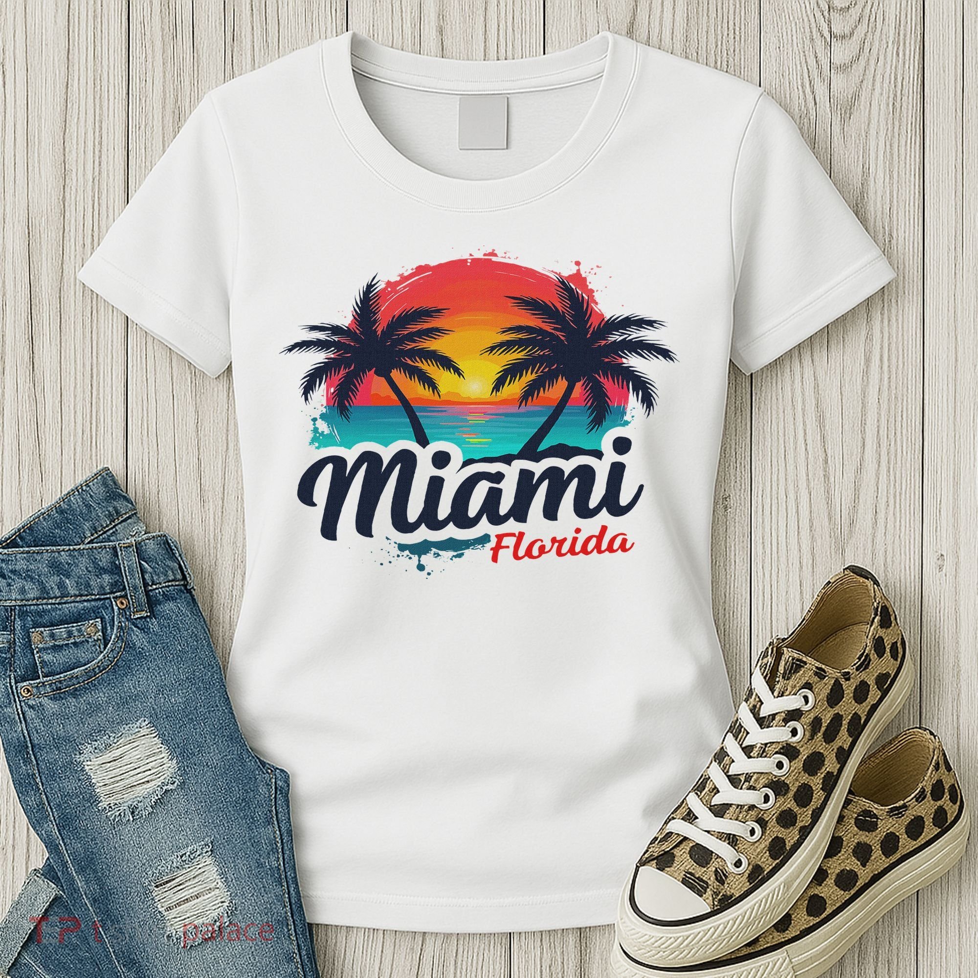 Miami Florida Sunset – Palm Tree Beach Coastal Vibes Women's T-Shirt