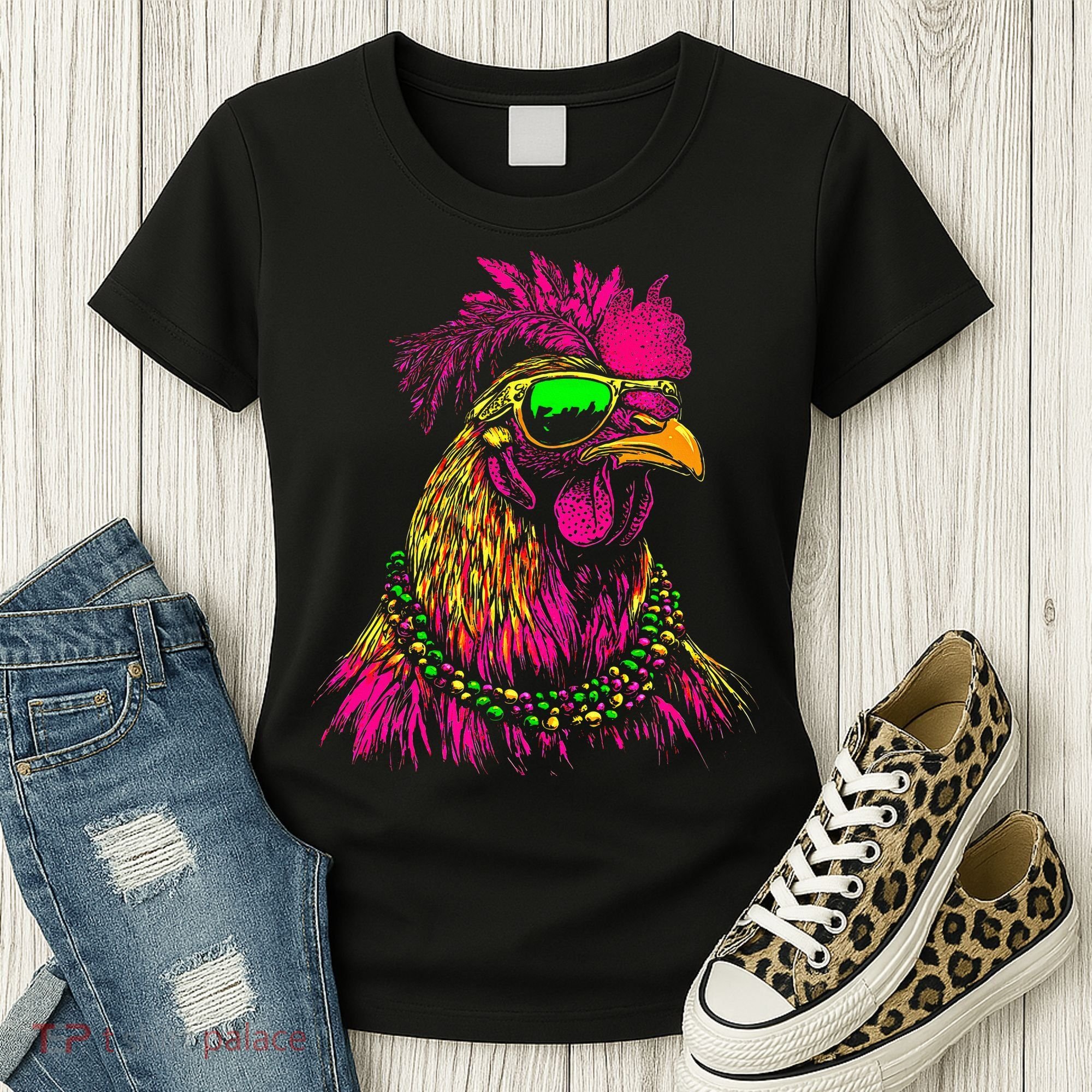 Mardi Gras Chicken Sunglasses Beads Farmer New Orleans Party Women's T-Shirt