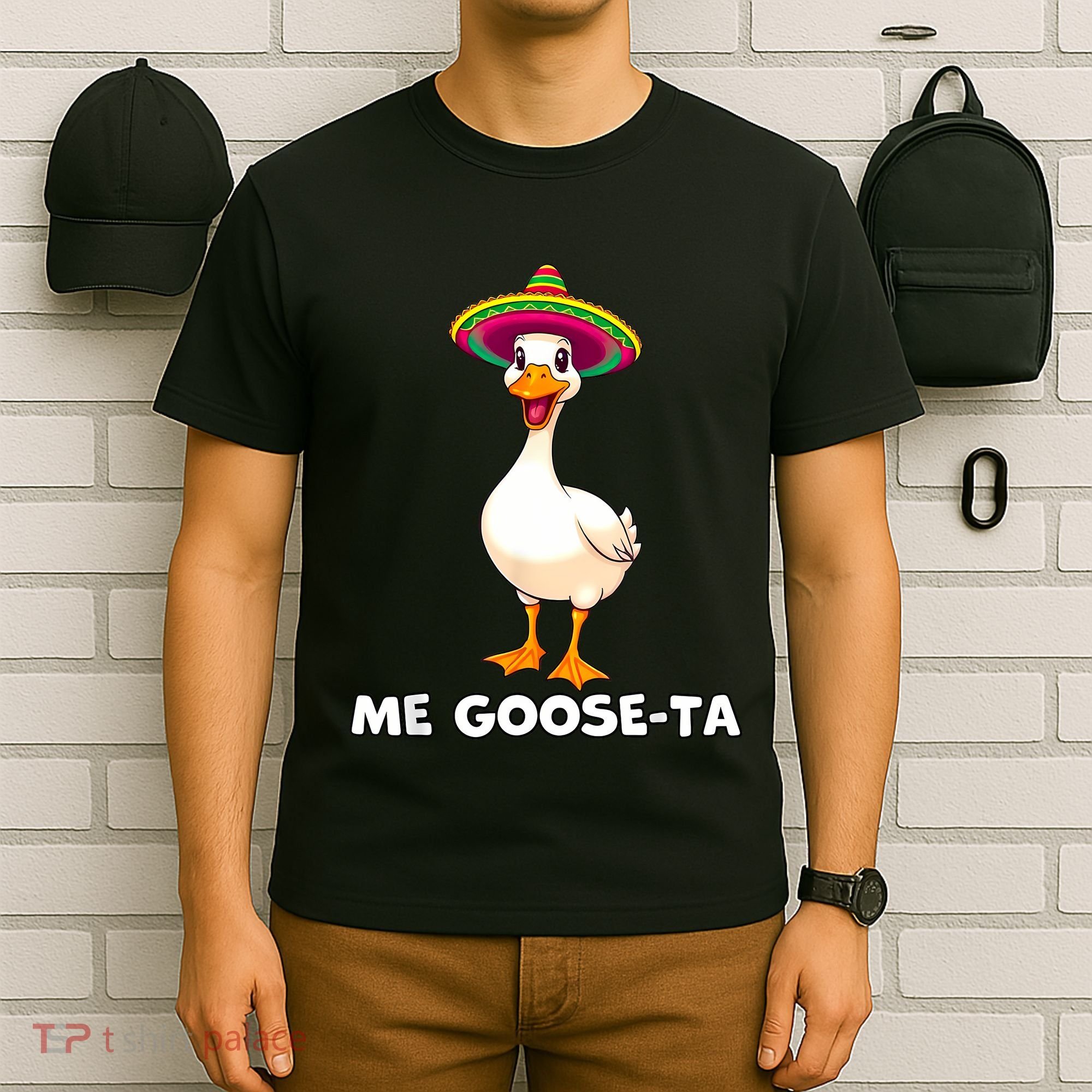 Me Gooseta Funny Goose Mexican Hat Me Gusta Spanish Puns T-Shirt