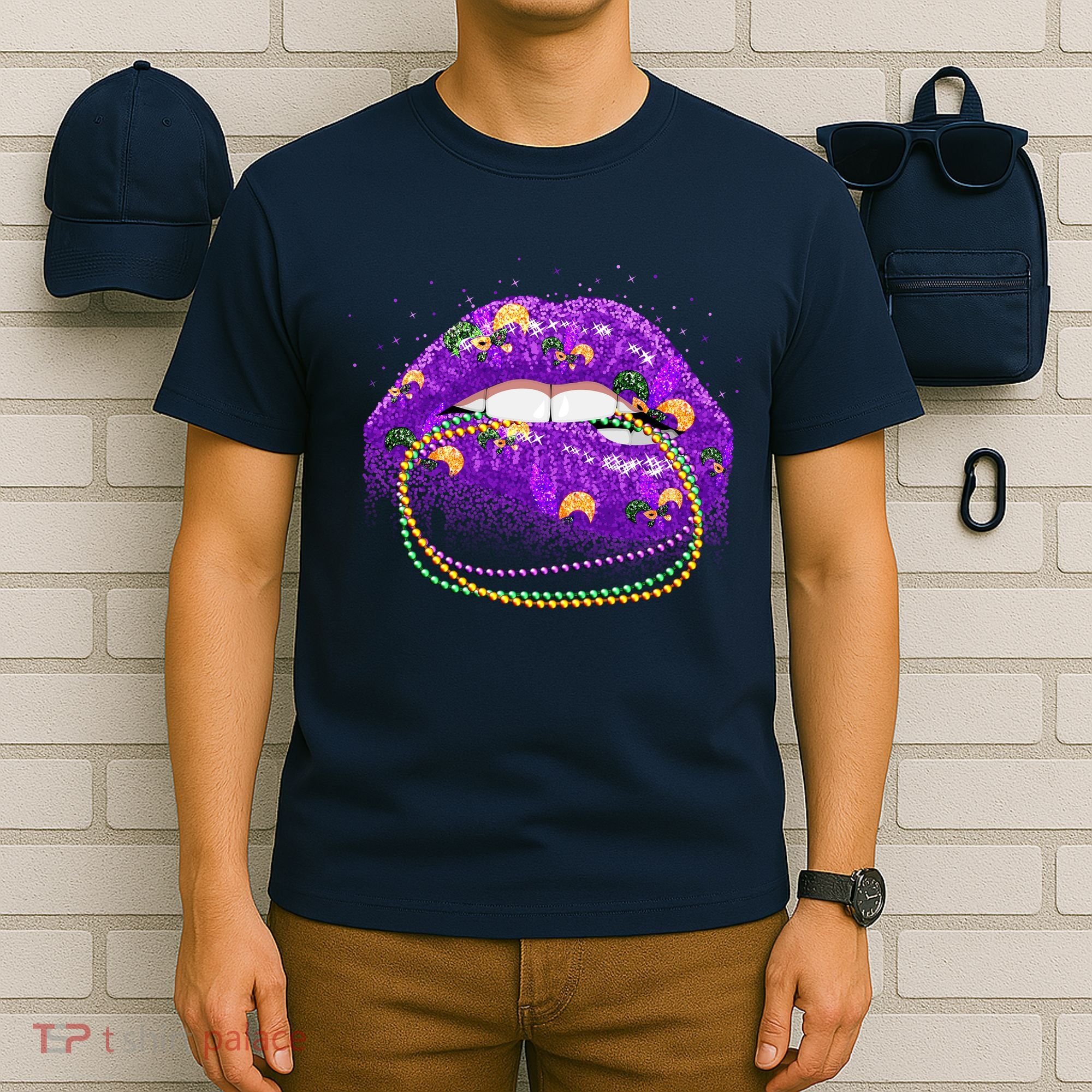 Mardi Gras Glitter Lips And Beads T-Shirt