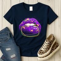 Mardi Gras Glitter Lips And Beads Women's T-Shirt thumb 3