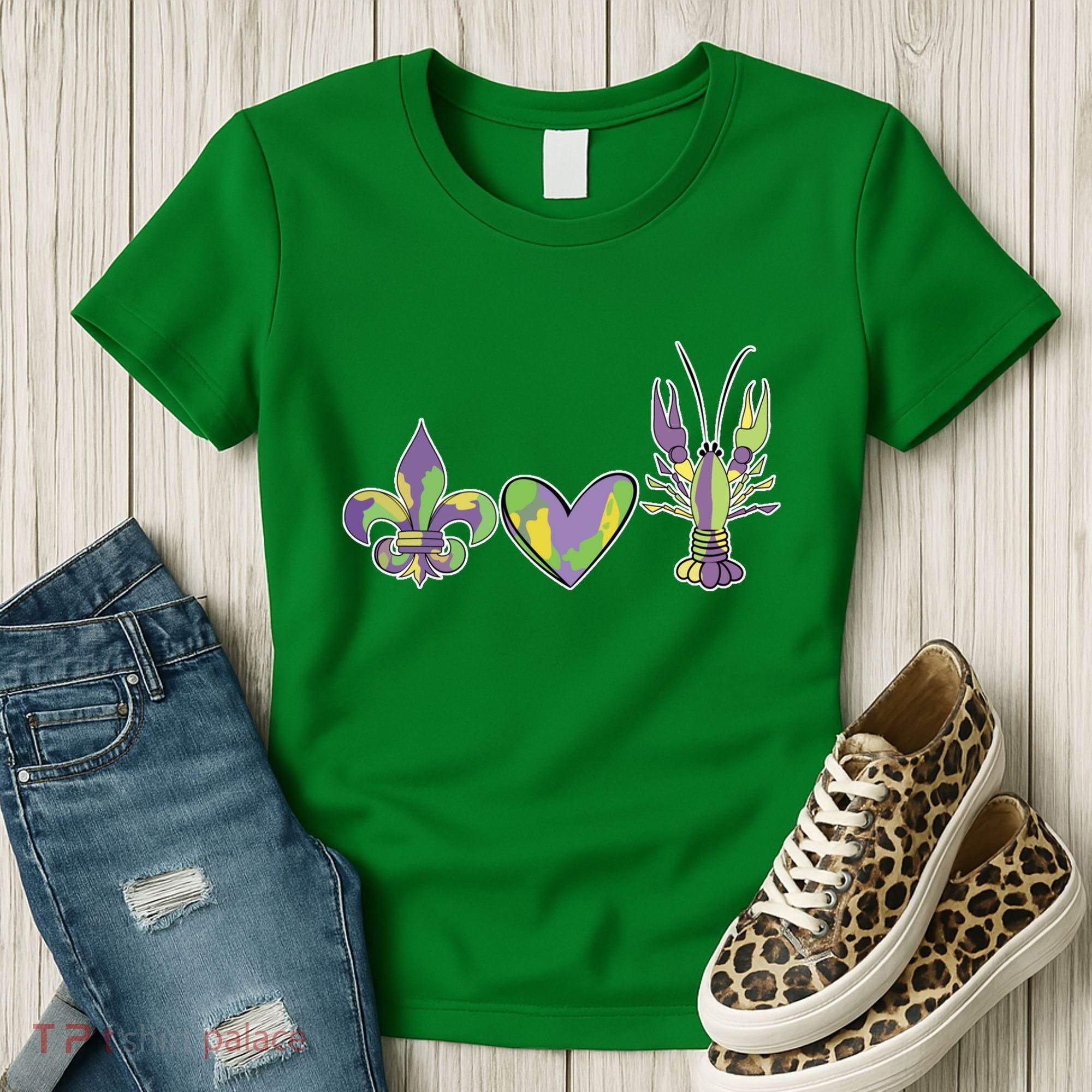 Mardi Gras Heart Crawfish Celebration Women's T-Shirt