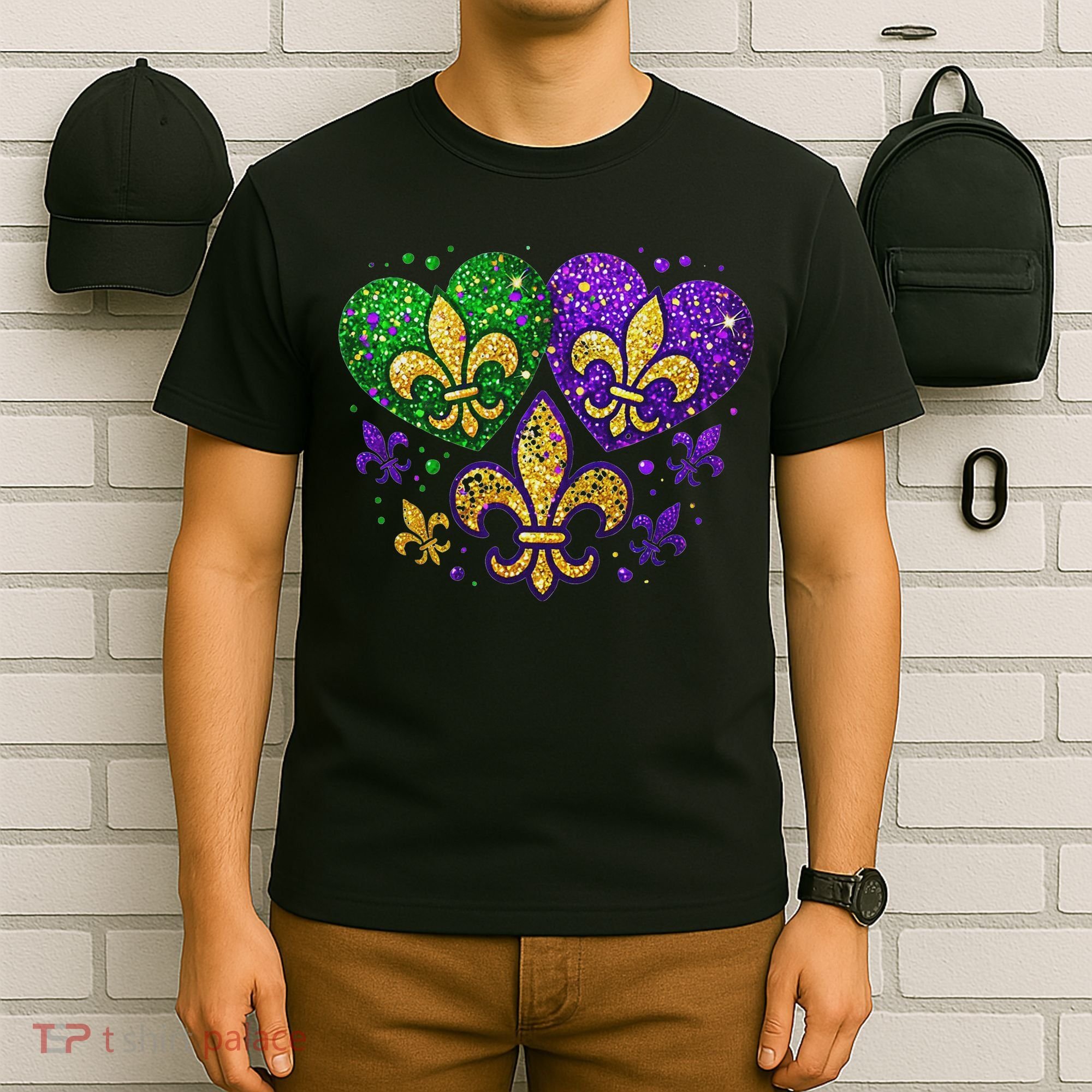 Mardi Gras Heart Fleur De Lis Symbol Carnival Women T-Shirt