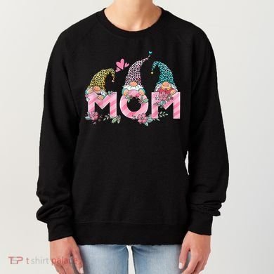 Mom Gnome Mother's Day Cute Gift Women's Sweatshirt
