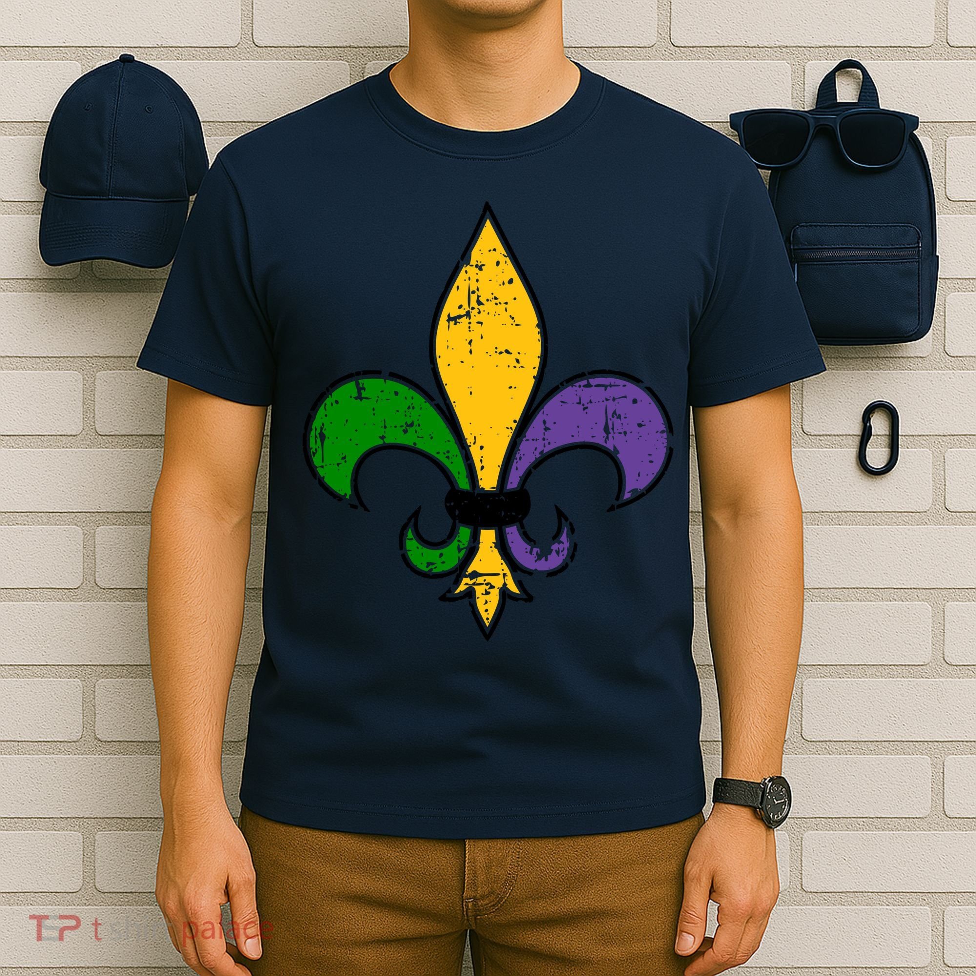 Mardi Gras New Orleans Fleur De Lis T-Shirt