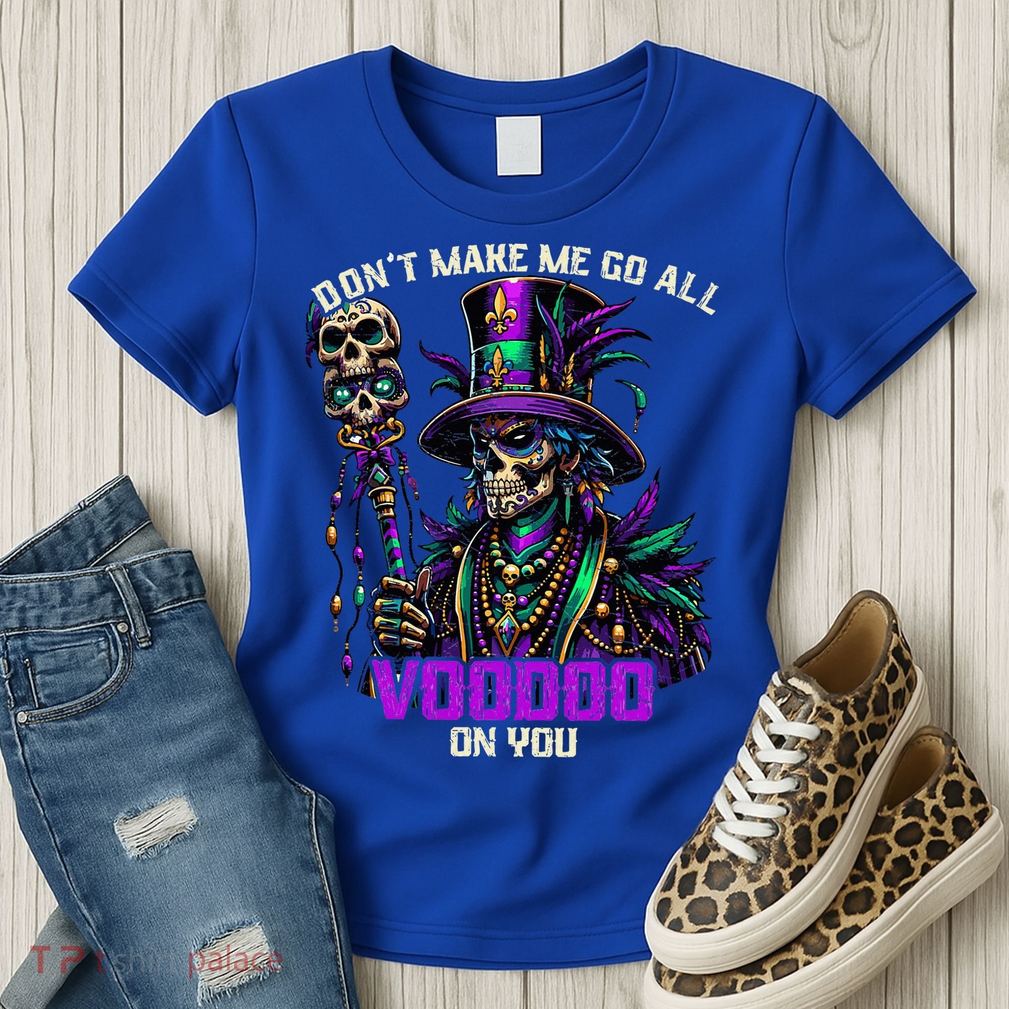 Mardi Gras Priest Hat New Orleans Witch Doctor Voodoo  Women's T-Shirt