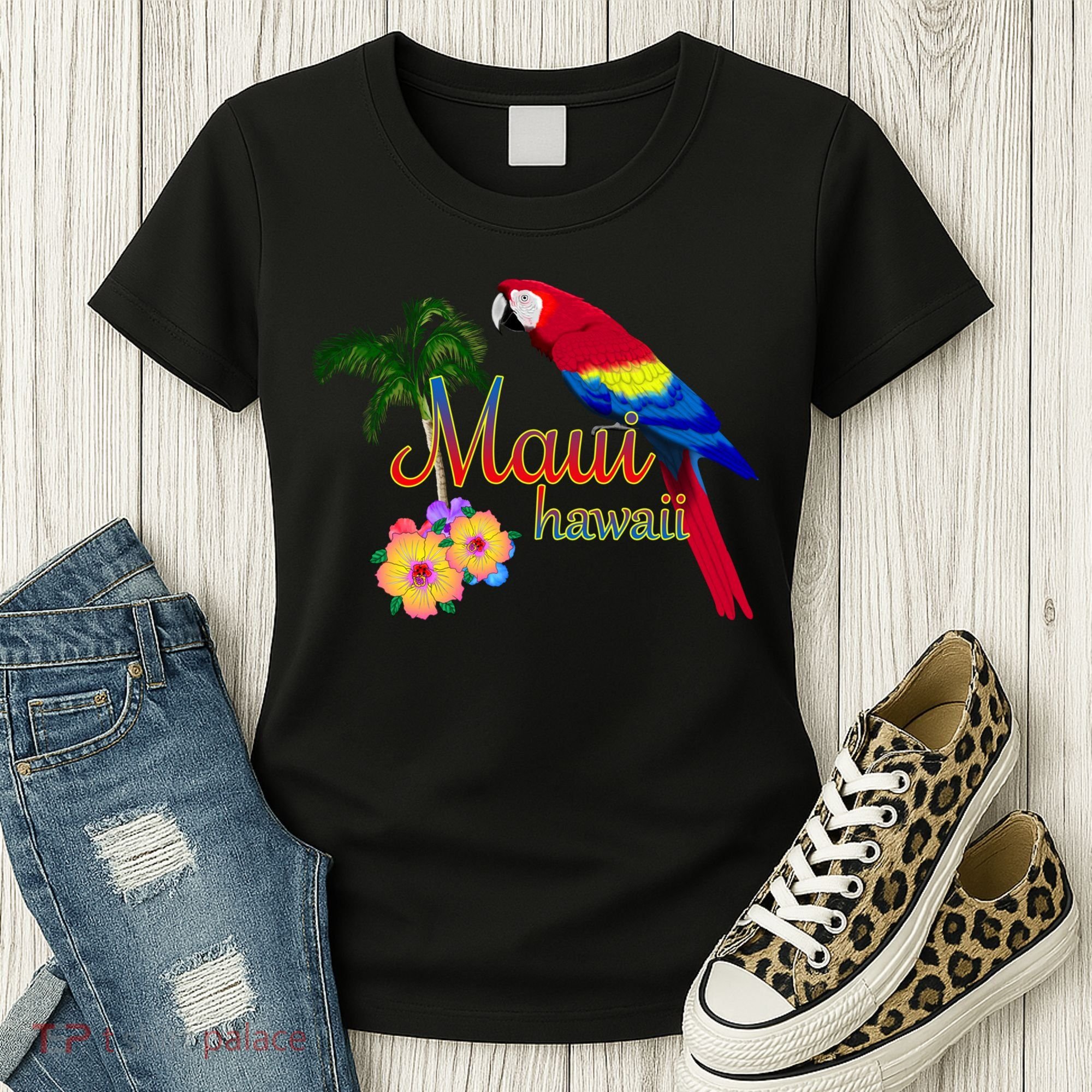 Maui Hawaii Beach Aloha Great Gift Women's T-Shirt