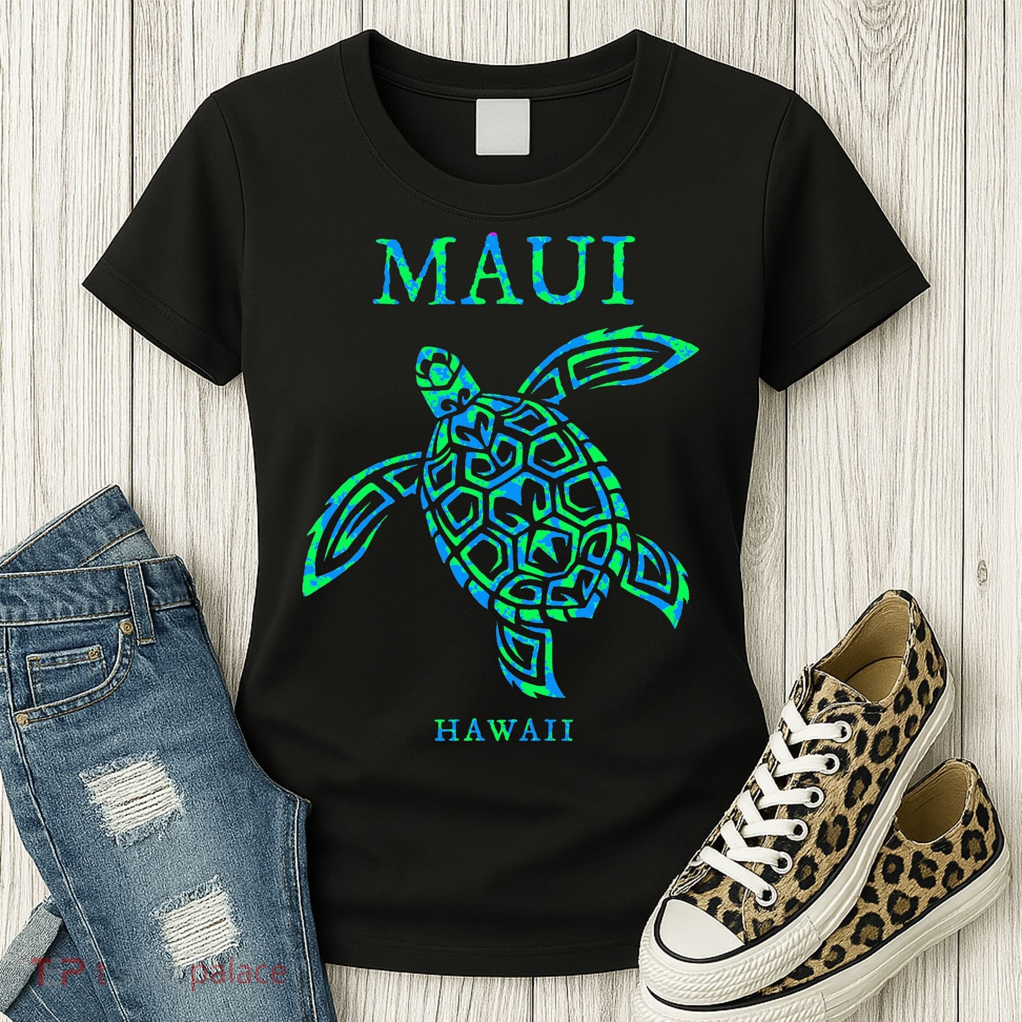 Maui Hawaii Sea Turtle Vacation Souvenir Women's T-Shirt