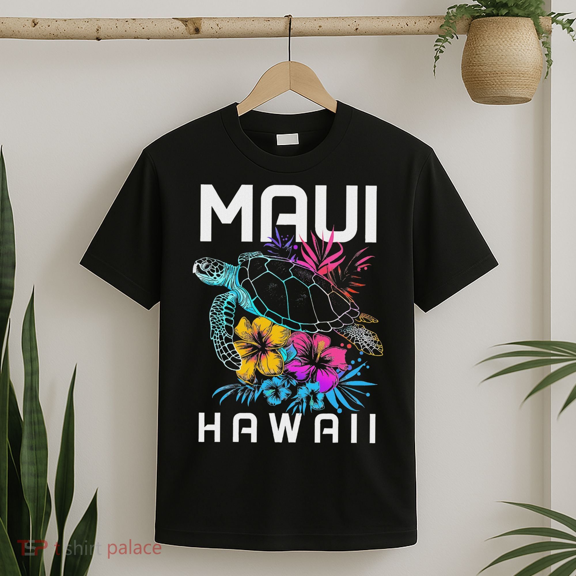 Maui Hawaii Sea Turtle Diving Flower Hawaii Souvenir T-Shirt
