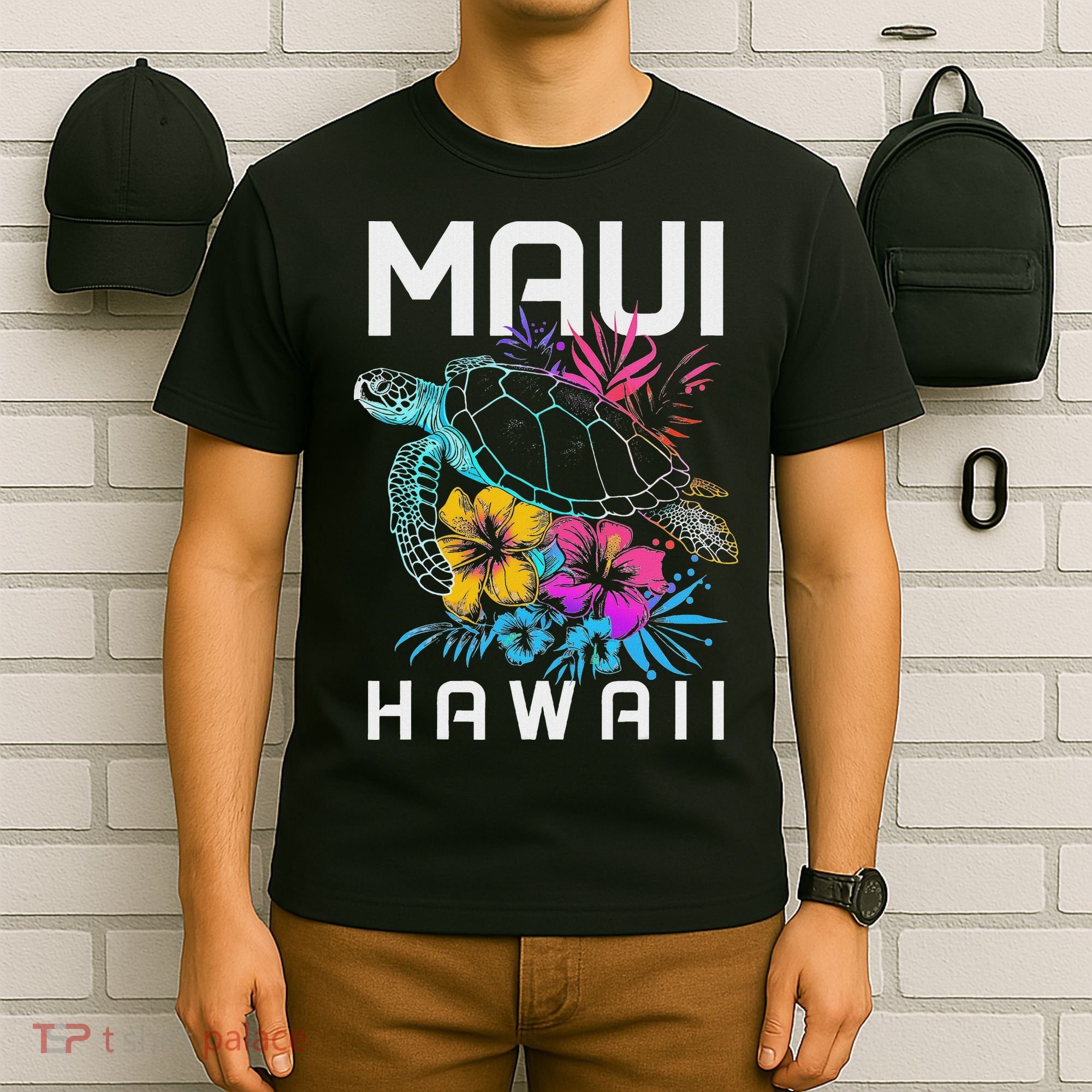 Maui Hawaii Sea Turtle Diving Flower Hawaii Souvenir T-Shirt
