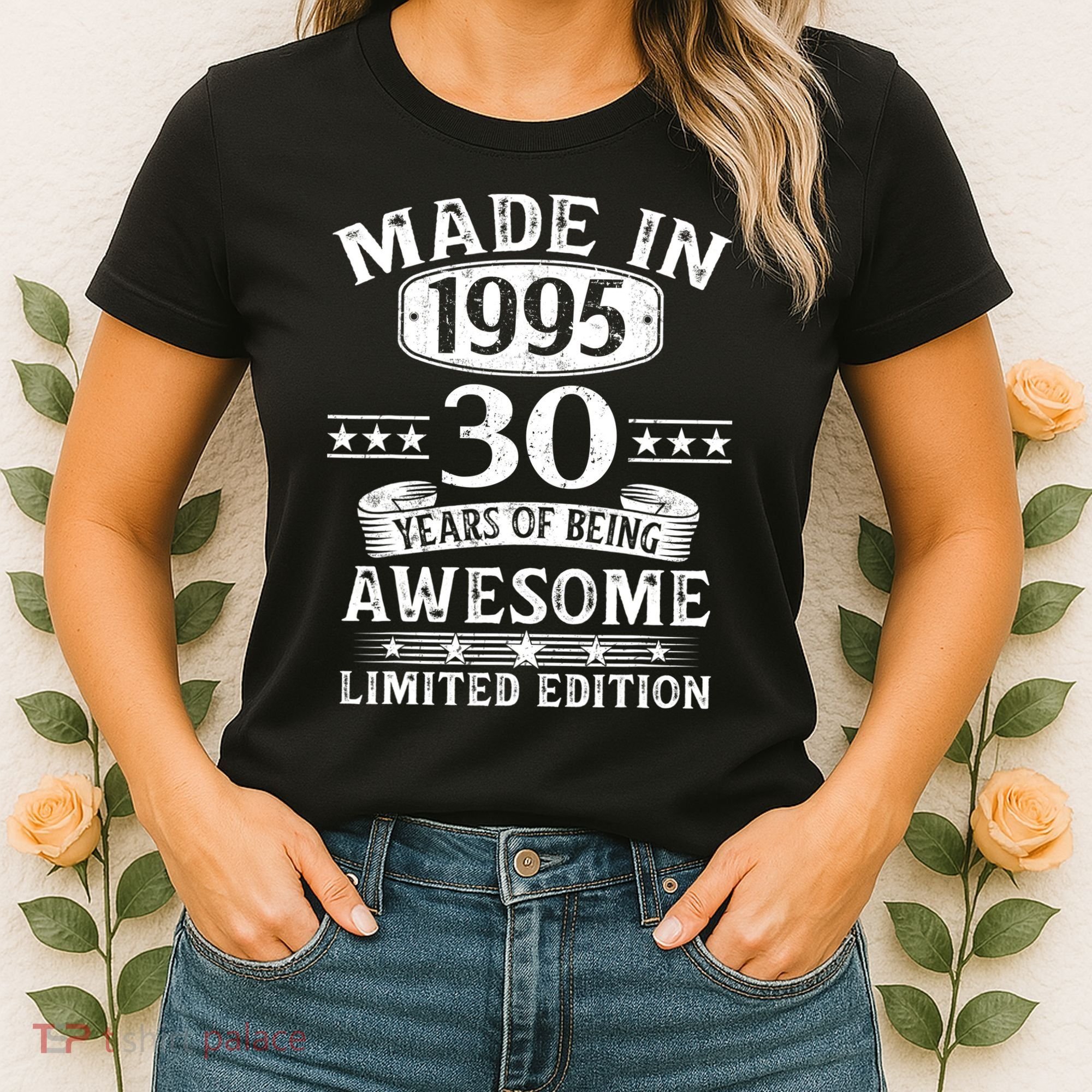 Made In 1995 30 Years Old Gifts 30th Birthday Gift Women's T-Shirt