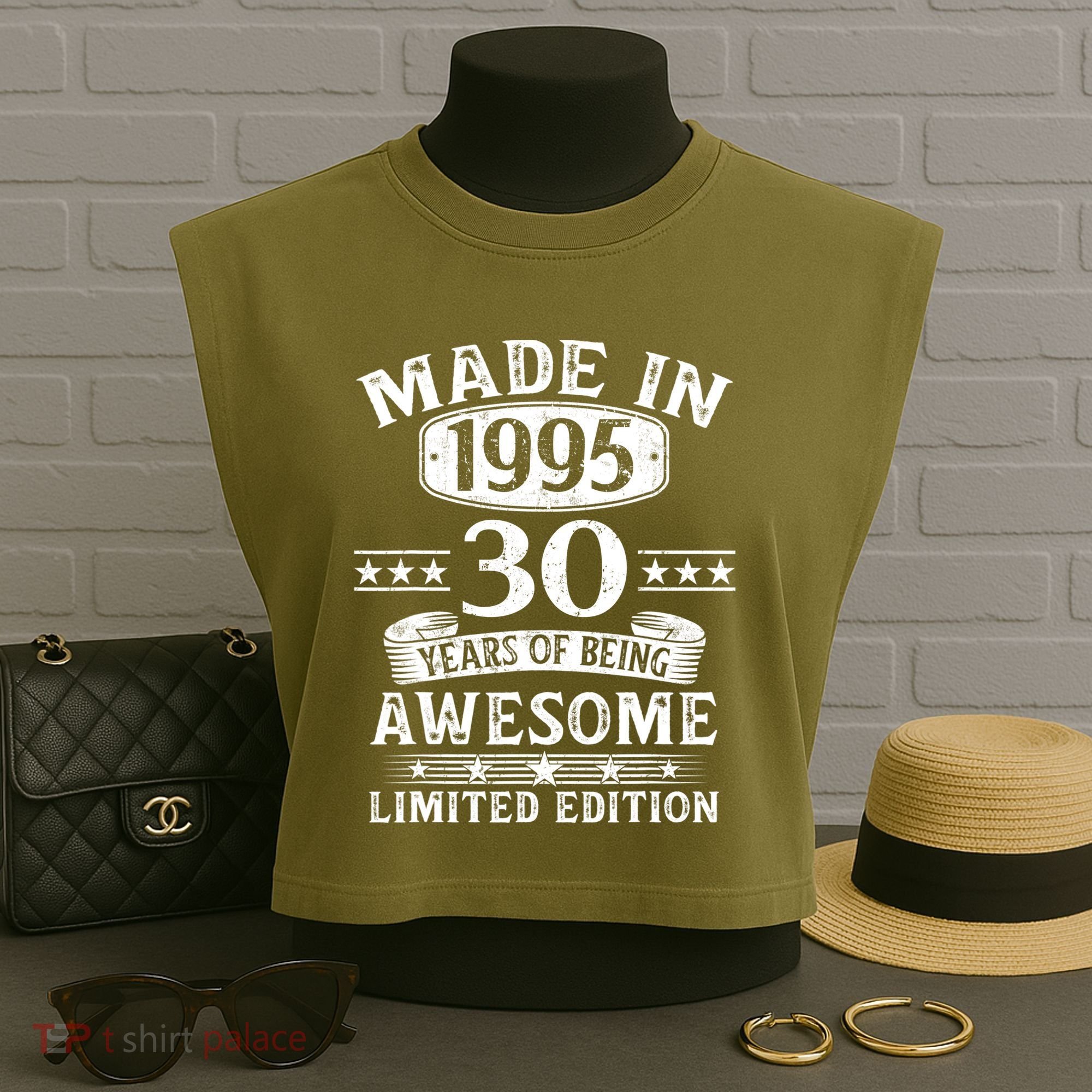 Made In 1995 30 Years Old Gifts 30th Birthday Gift Garment-Dyed Women's Muscle Tee