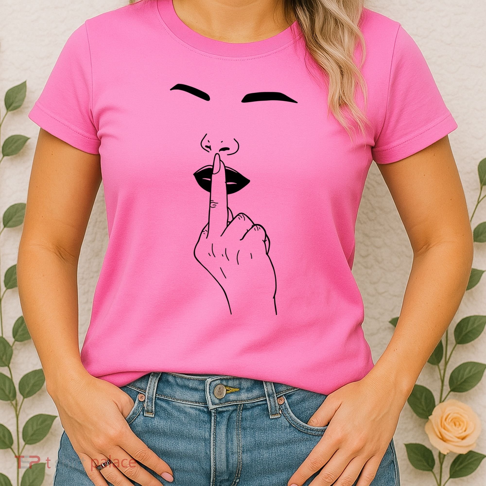 Middle Finger Lips Women's T-Shirt