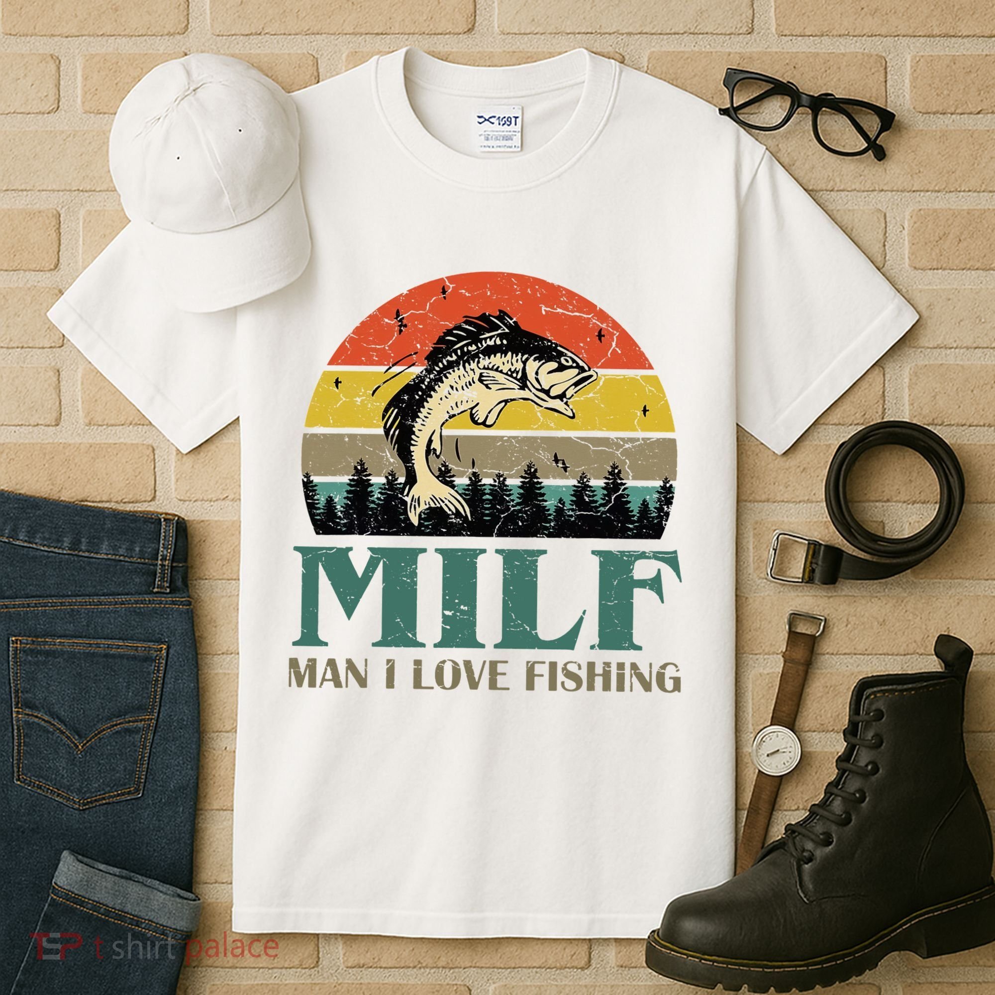 Man I Love Fishing Funny Tall T-Shirt