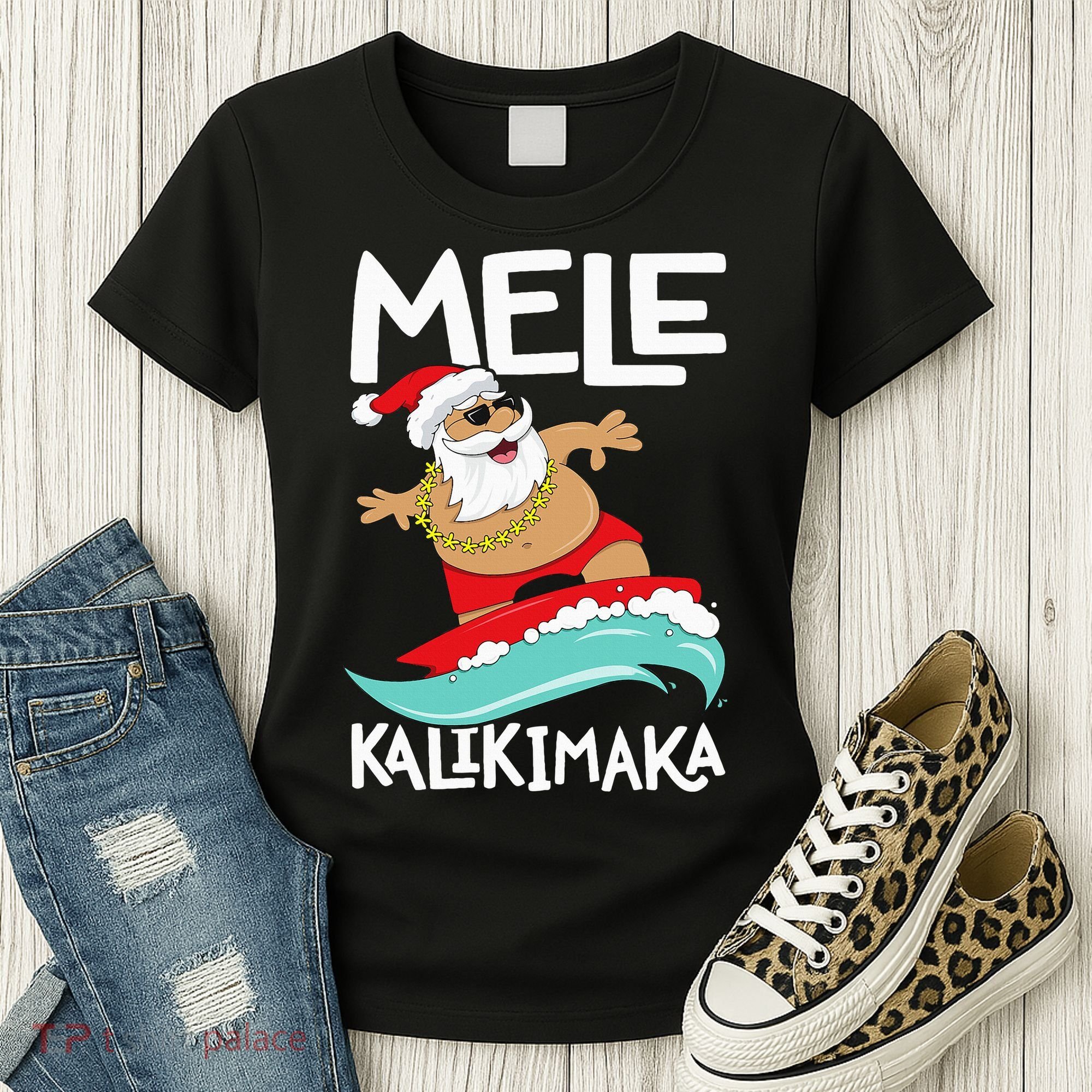 Mele Kalikimaka Hawaiian Christmas Hawaii Surfing Santa Women's T-Shirt