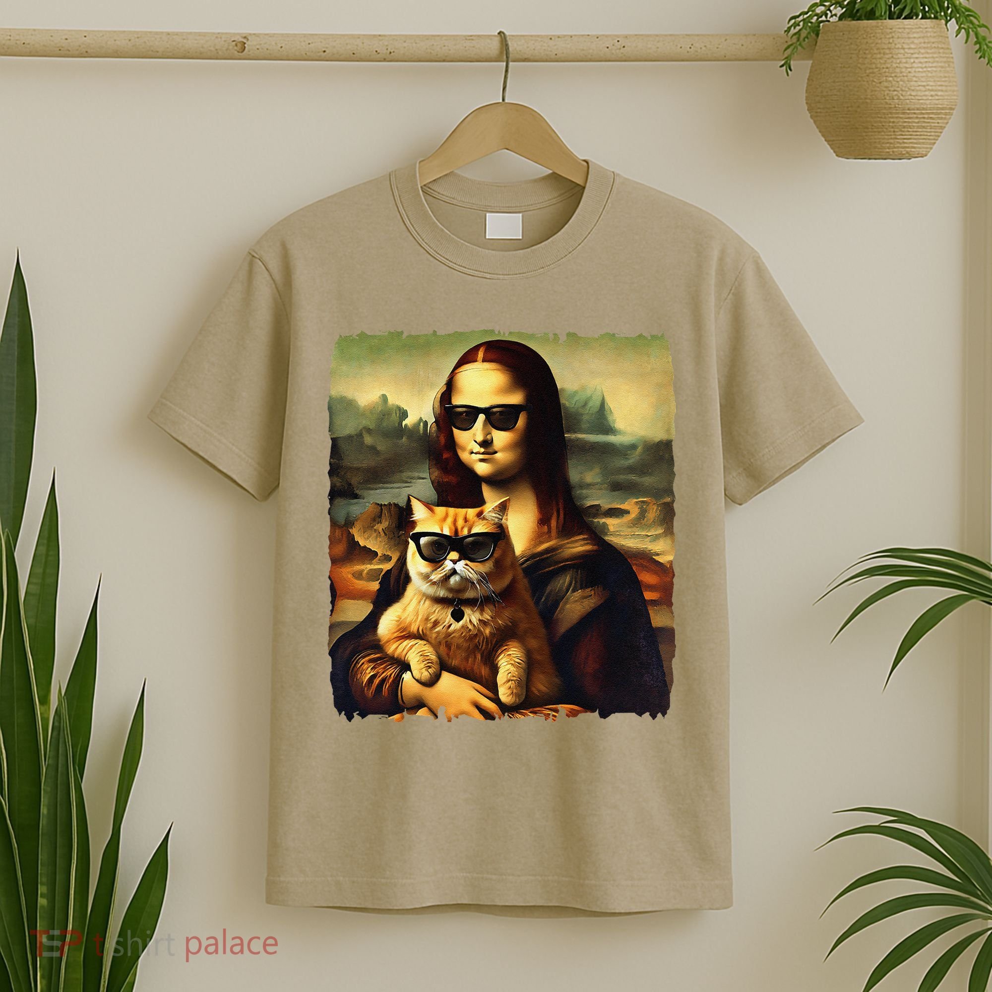 Mona Lisa Holding Cat Wearing Sunglass Kitty For Cats Lover T-Shirt