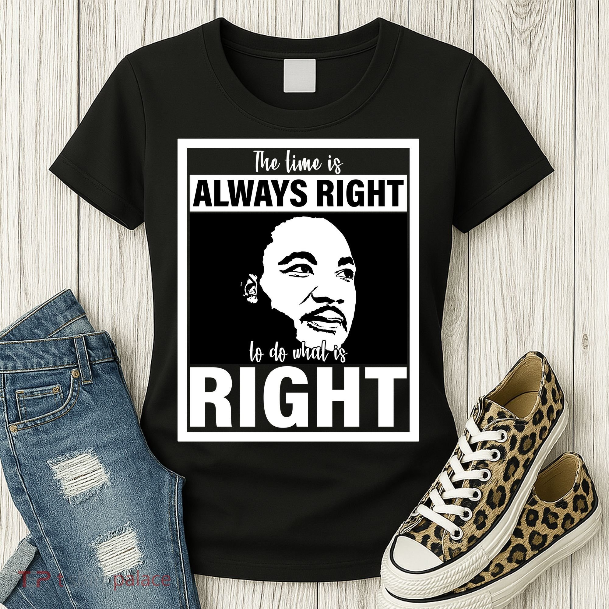 MLK Do What Is Right Martin Luther King Quote Women's T-Shirt