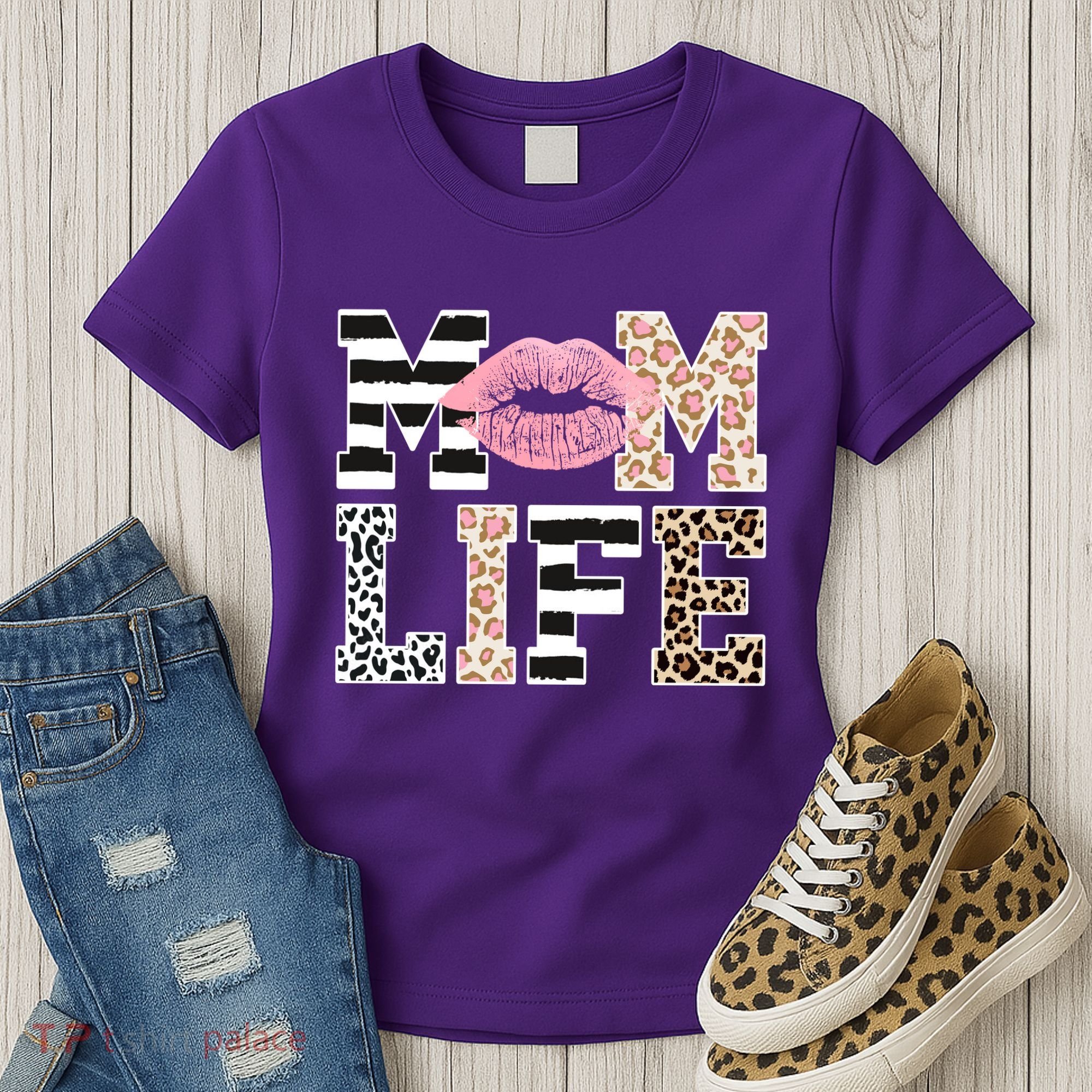 Mom Life Leopard Lips Women's T-Shirt