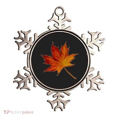 Maple Leaf Nature Ornament