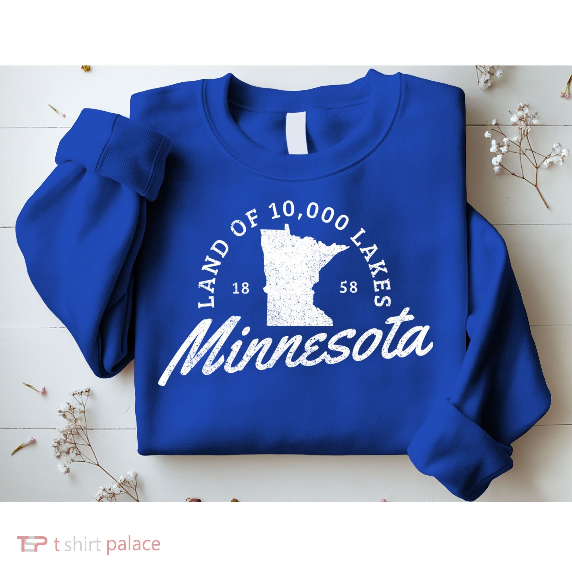 Minnesota Land Of The 10000 Lakes State Map Souvenir Gift Sweatshirt