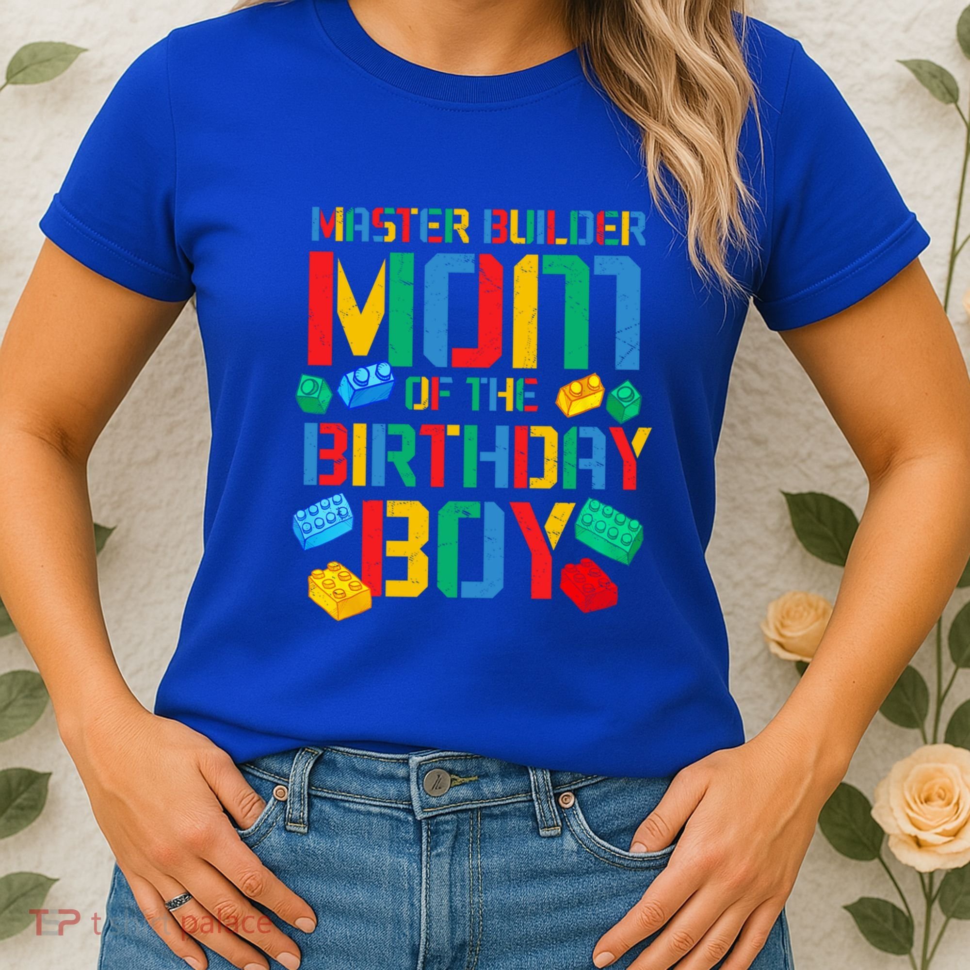 Mom Master Builder Building Bricks Blocks Family Parents Great Gift Women's T-Shirt