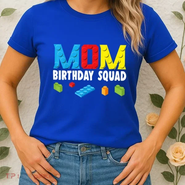 Mom Master Builder Building Bricks Blocks Mom Birthday Squad Gift Women's T-Shirt