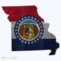 Missouri Map Flag State Distressed Women's Tank Top thumb 5