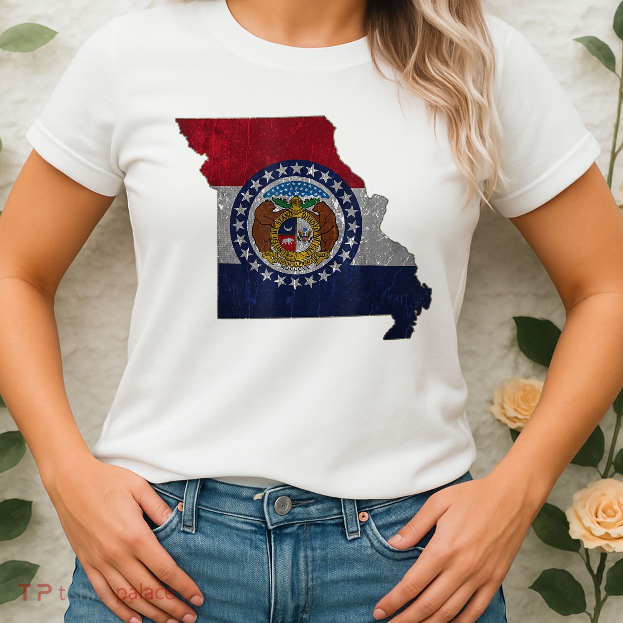 Missouri Map Flag State Distressed Women's T-Shirt