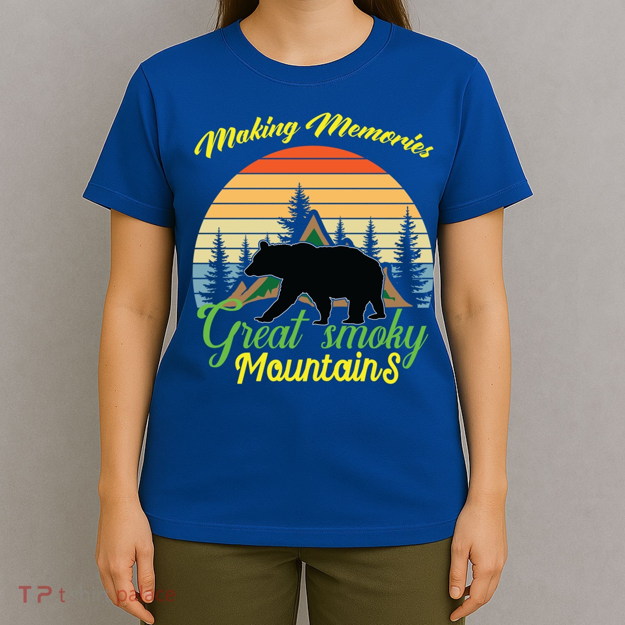 Making Memories Great Smoky Mountains Bear Tennessee Gift T-Shirt