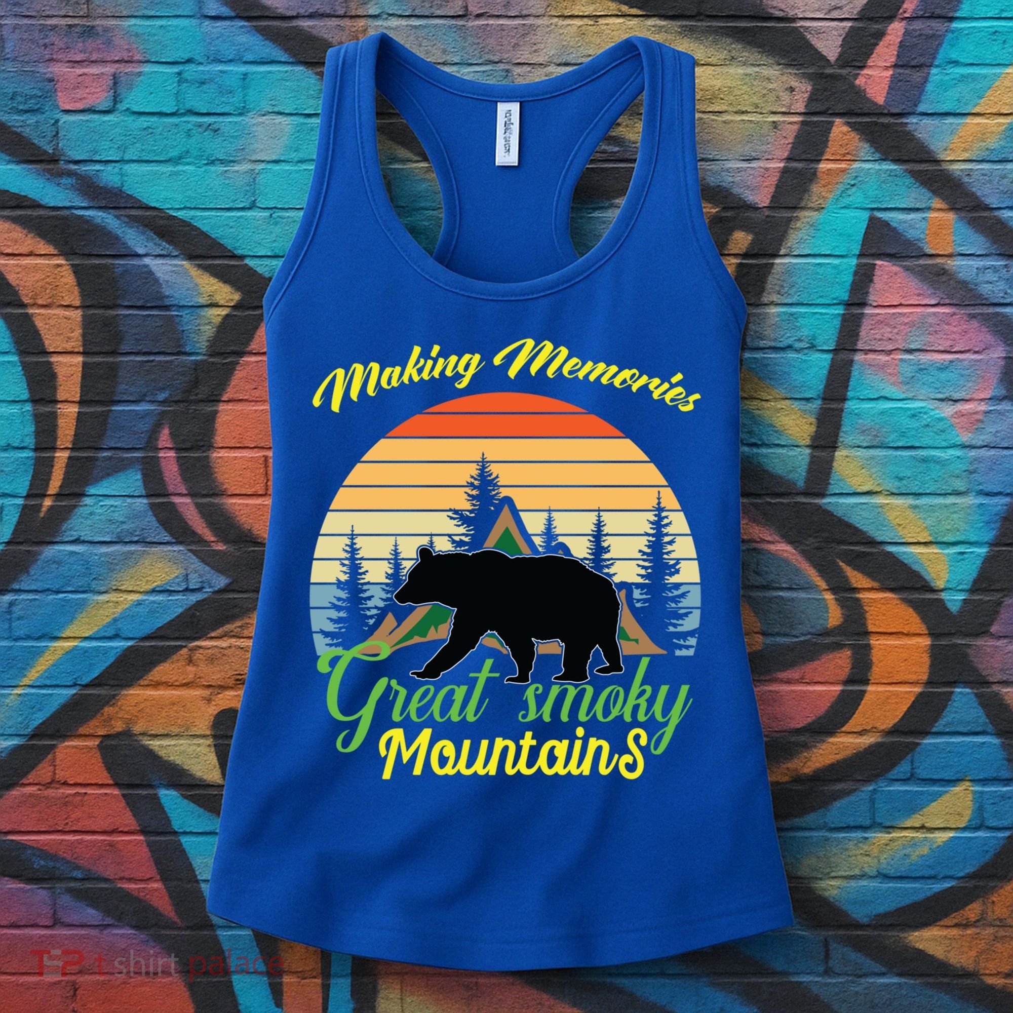 Making Memories Great Smoky Mountains Bear Tennessee Gift Women's Tank Top