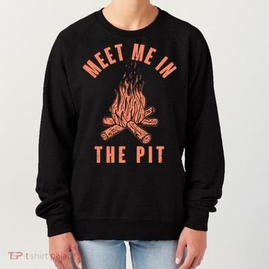 Meet Me In The Pit Campfire Women's Sweatshirt