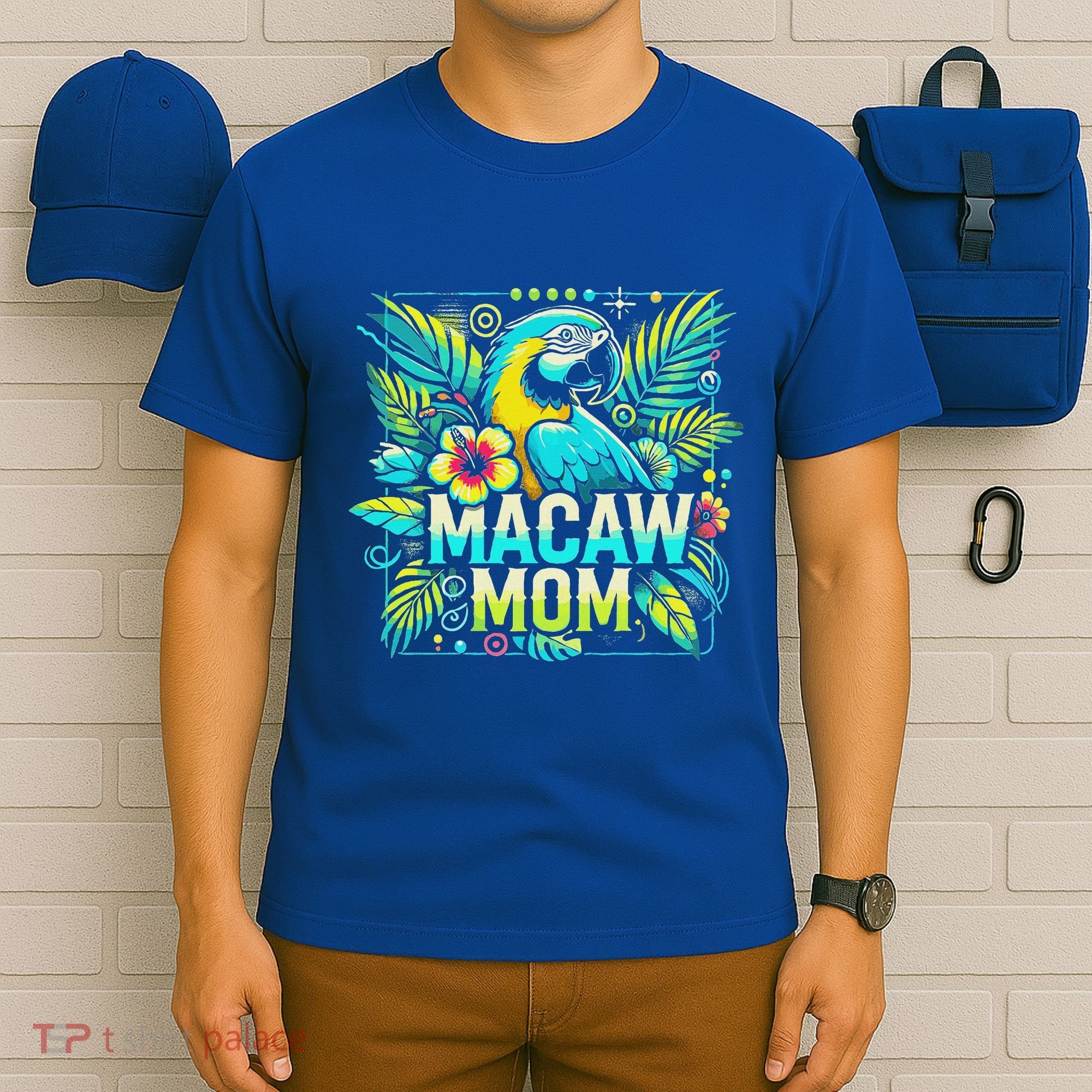 Macaw Mom T-Shirt