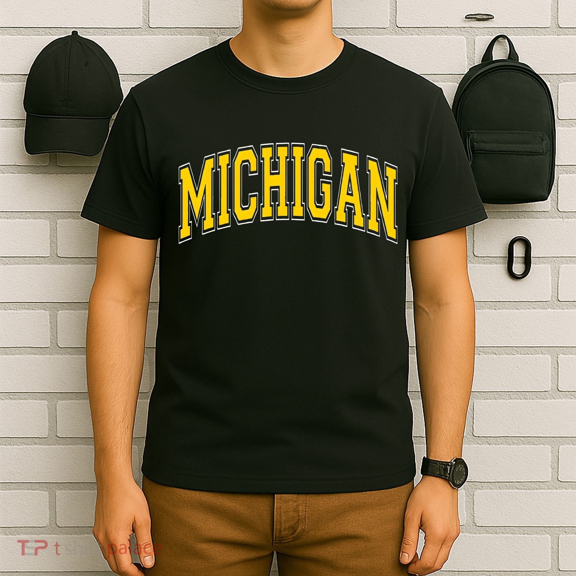 Michigan MI VintageStyle Maize Font T-Shirt