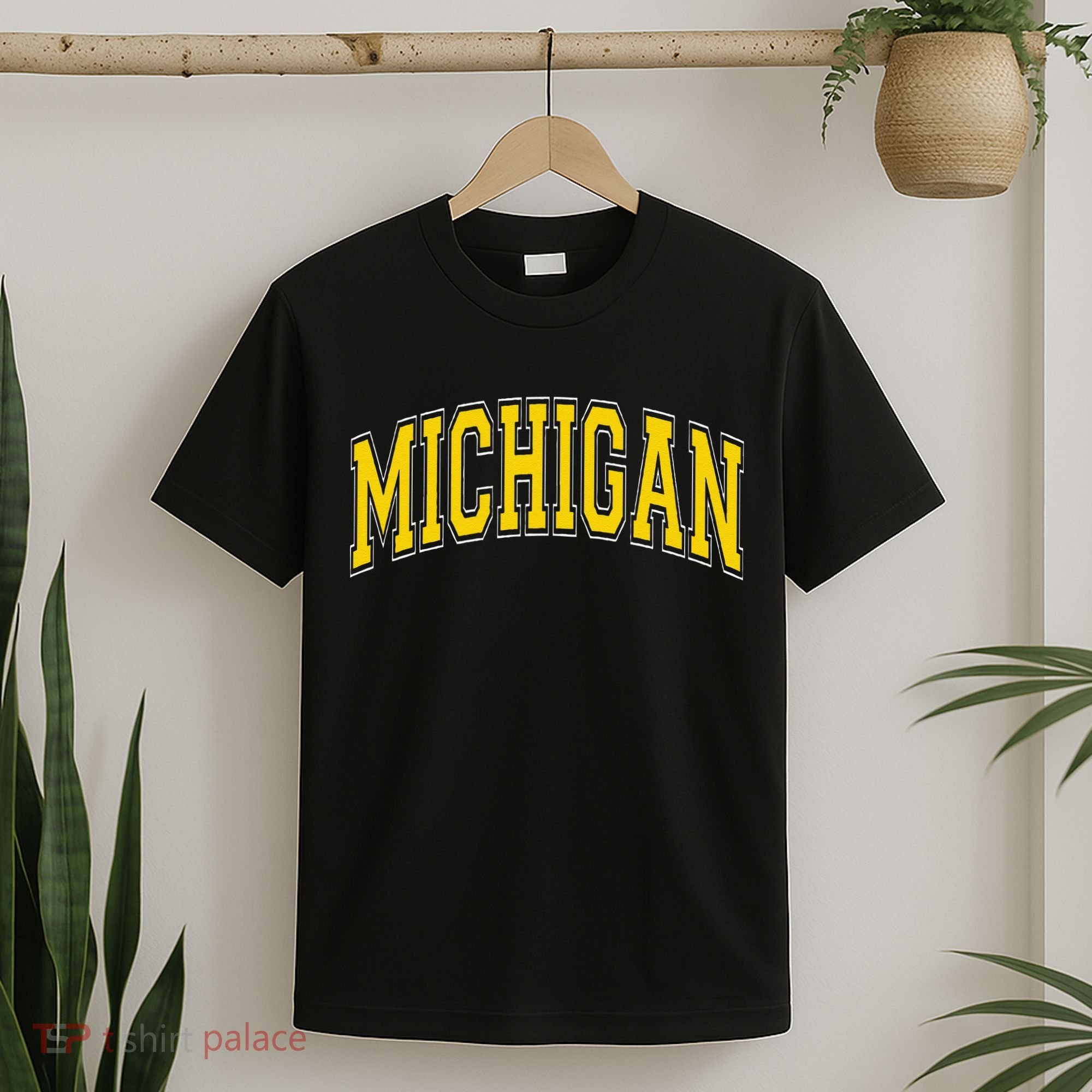 Michigan Mi Vintagestyle Maize Font T-Shirt
