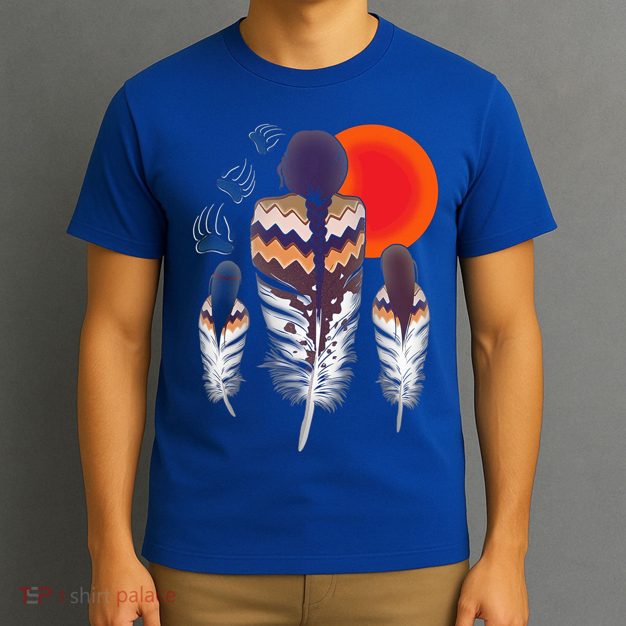 Mama Native American Women Bear Feathers Paws T-Shirt