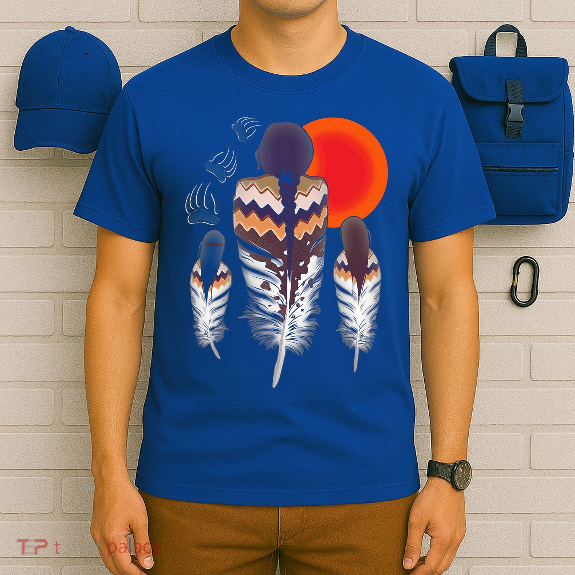 Mama Native American Women Bear Feathers Paws T-Shirt