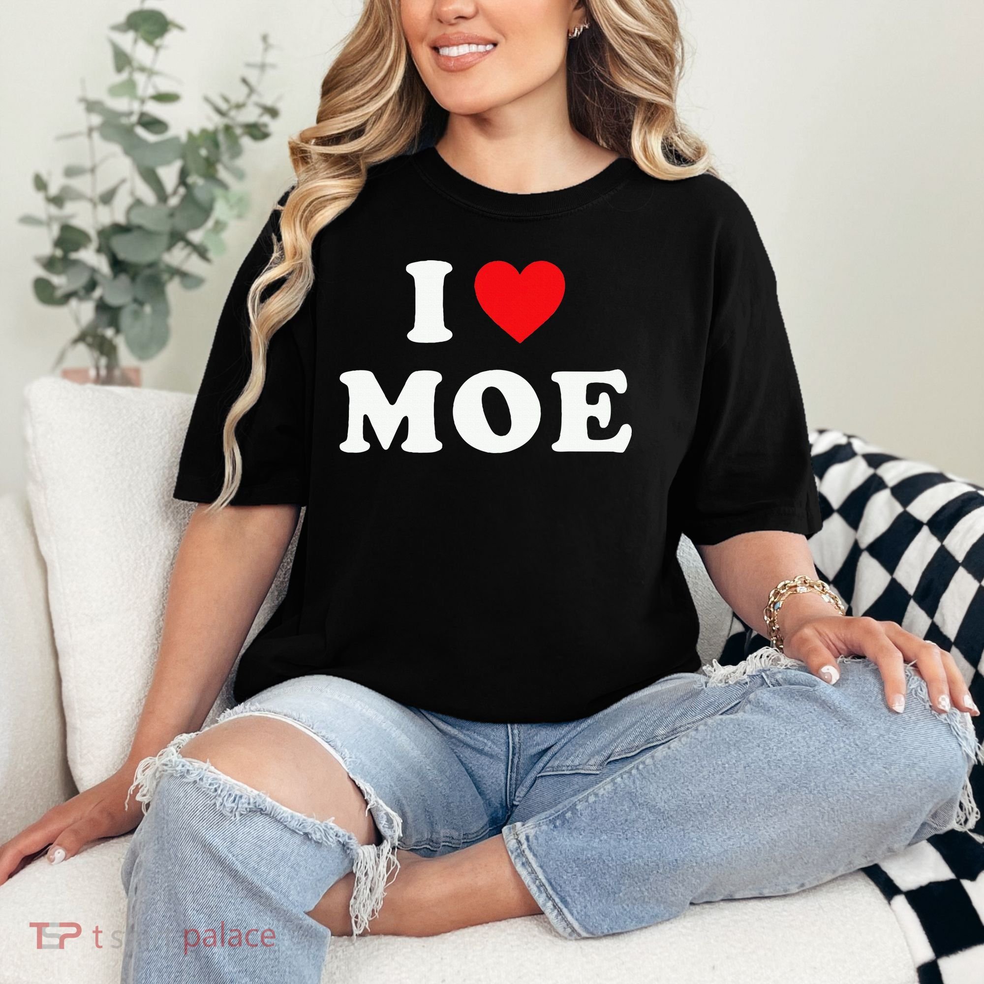 Moe Name Gift I Love Moe Heart Moe Comfort Colors T-Shirt