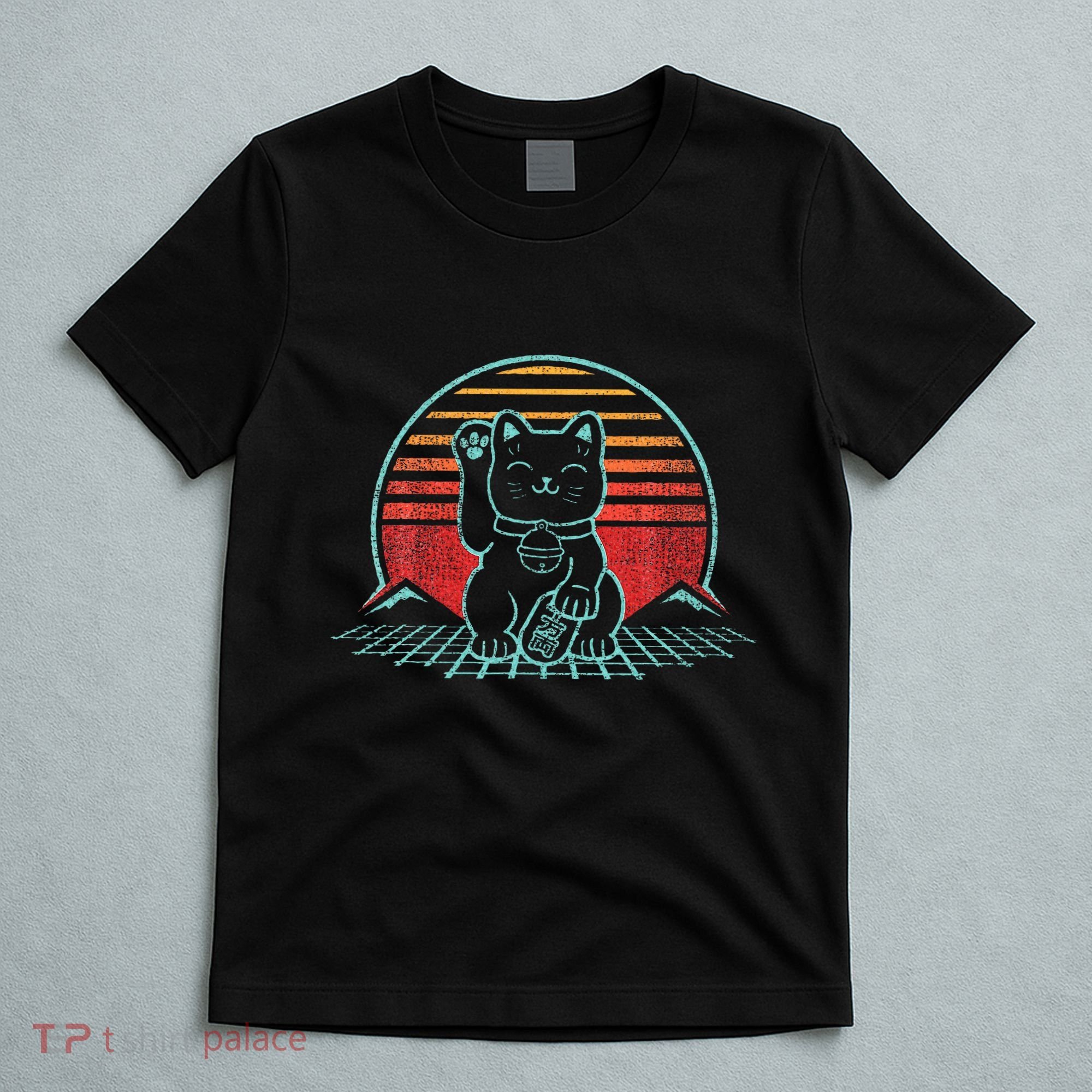 Maneki Neko Japanese Lucky Cat Retro Aesthetic Kawaii T-Shirt