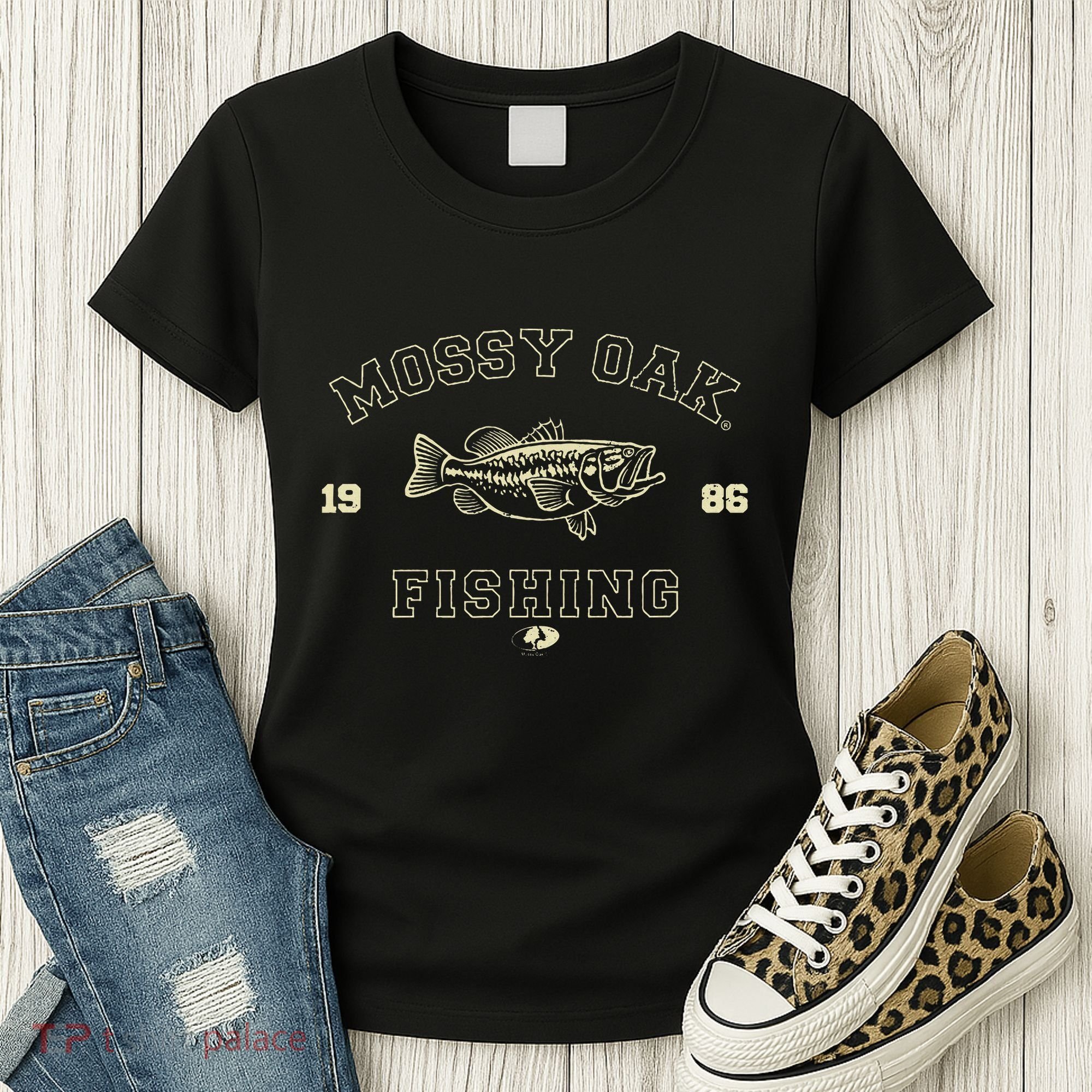 Mossy Oak Fishing 1986 Built For The Bite Fish Women's T-Shirt