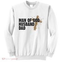 Man Of God Husband Dad Religious Cross Fathers Day Sweatshirt thumb 0