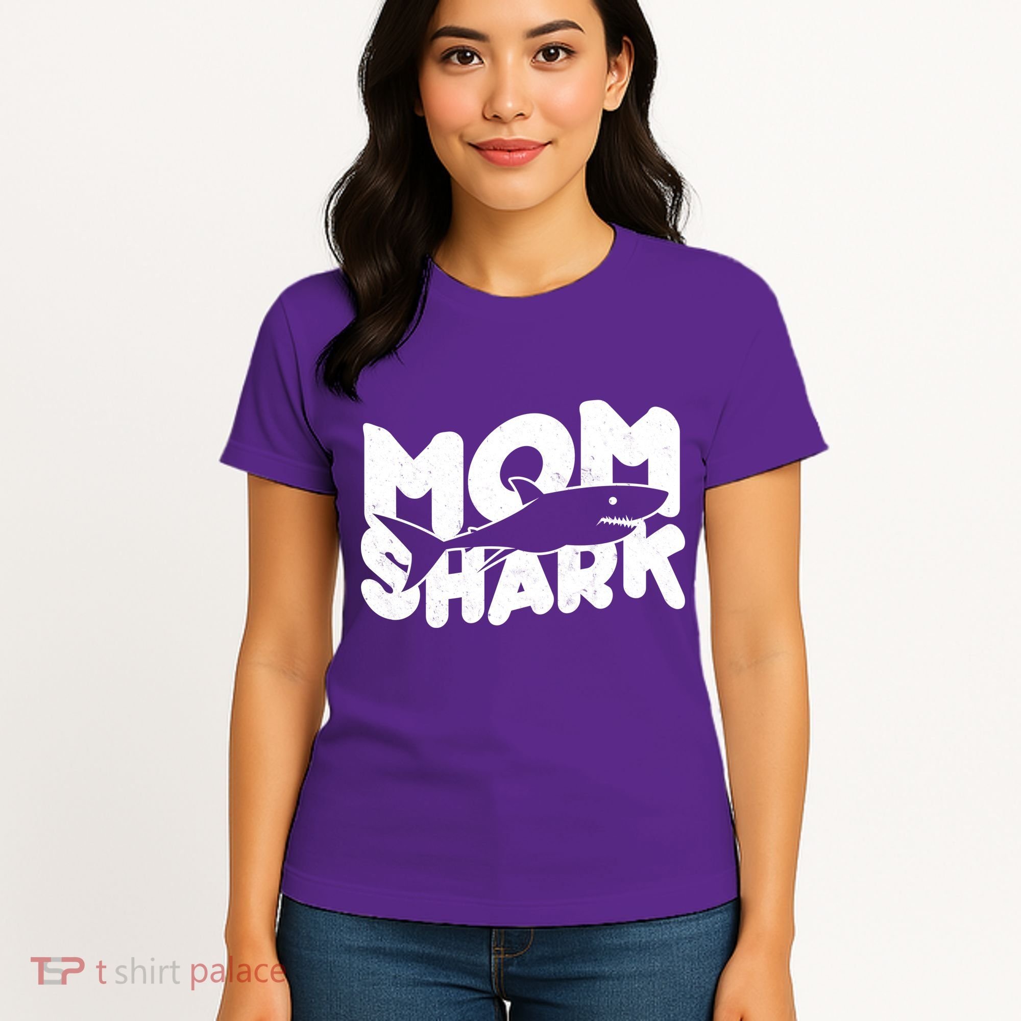 Mom Shark Funny Cute Women's T-Shirt