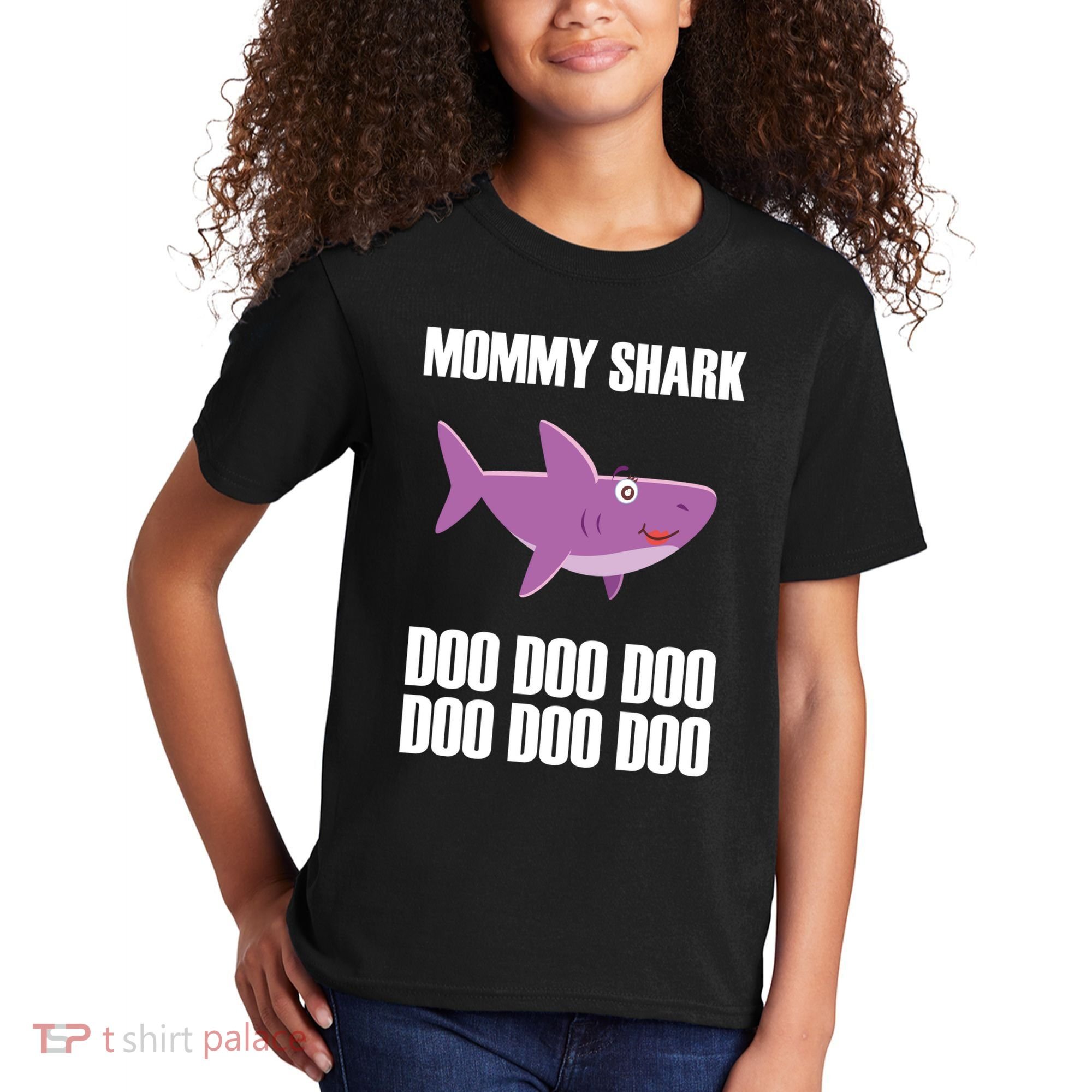 Mommy Shark Doo Kids T-Shirt